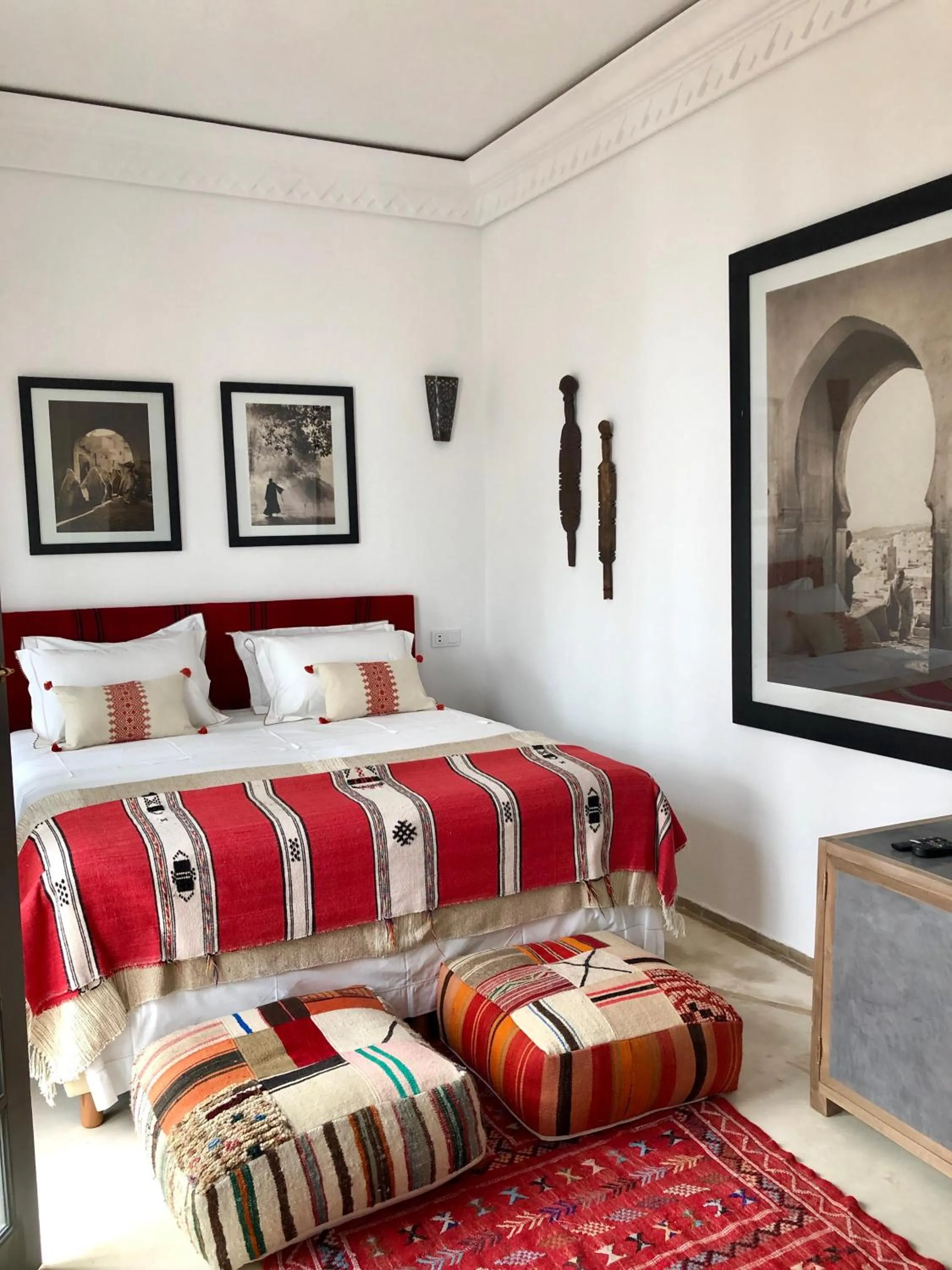 Day, Bed in Riad Hadika Maria