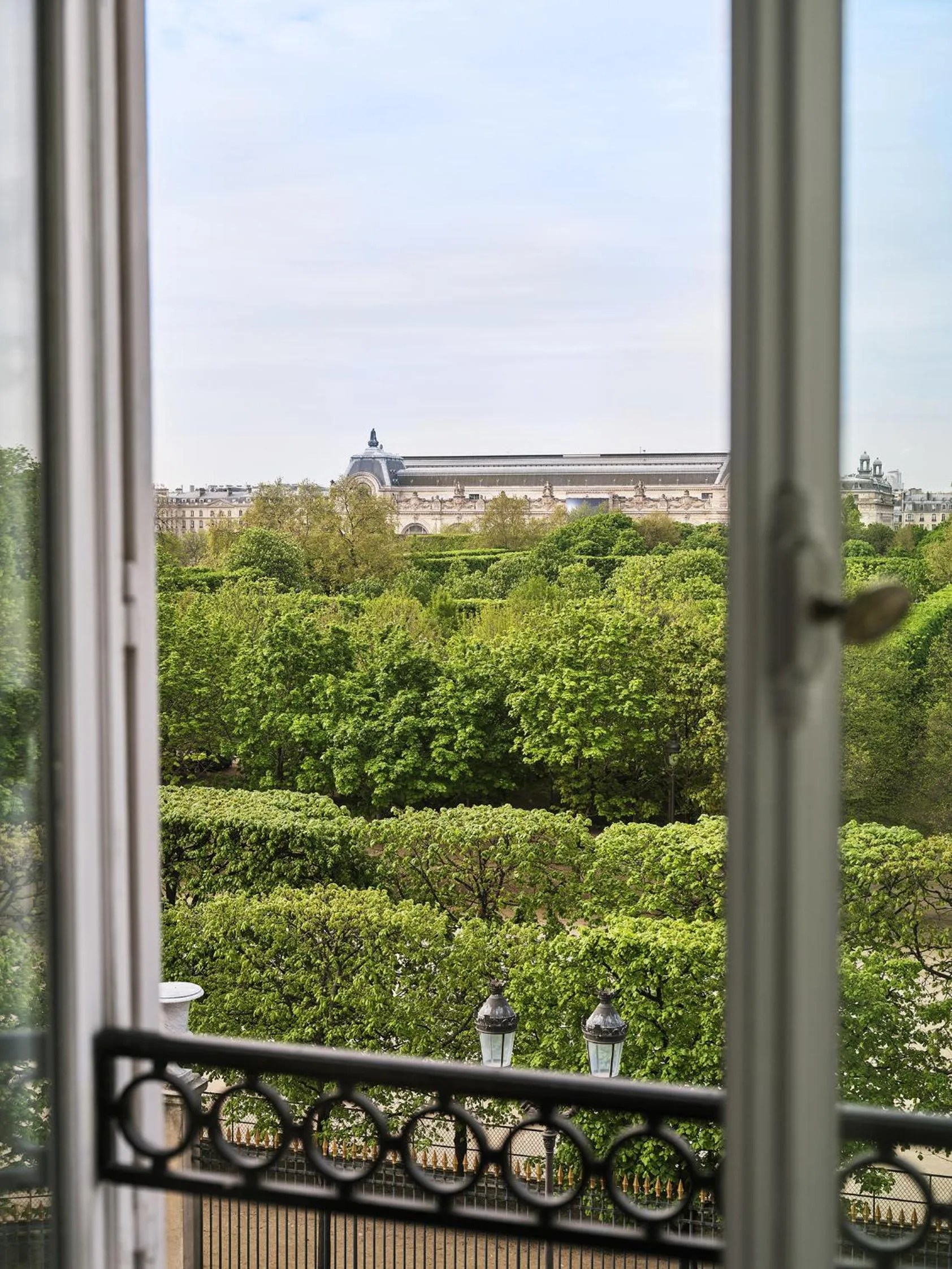 View (from property/room) in Le Meurice – Dorchester Collection