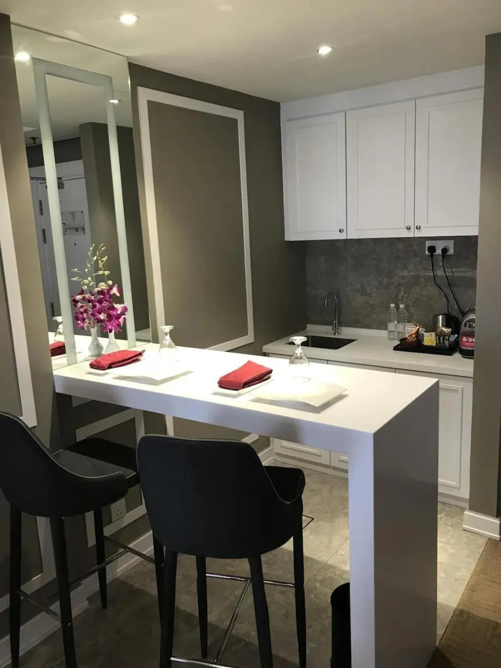 Kitchen or kitchenette in The Pearl Kuala Lumpur