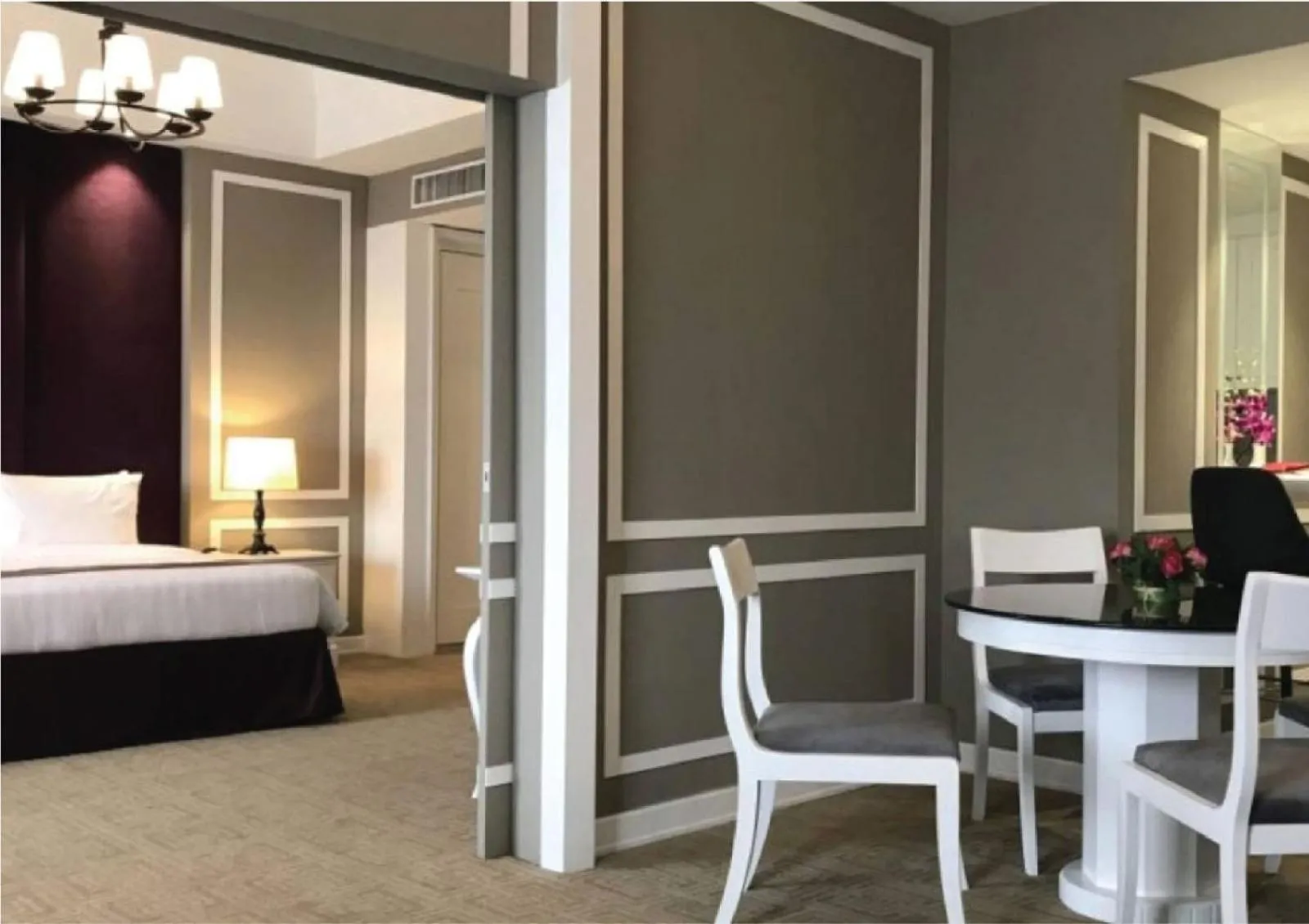 Dining area, Bed in The Pearl Kuala Lumpur