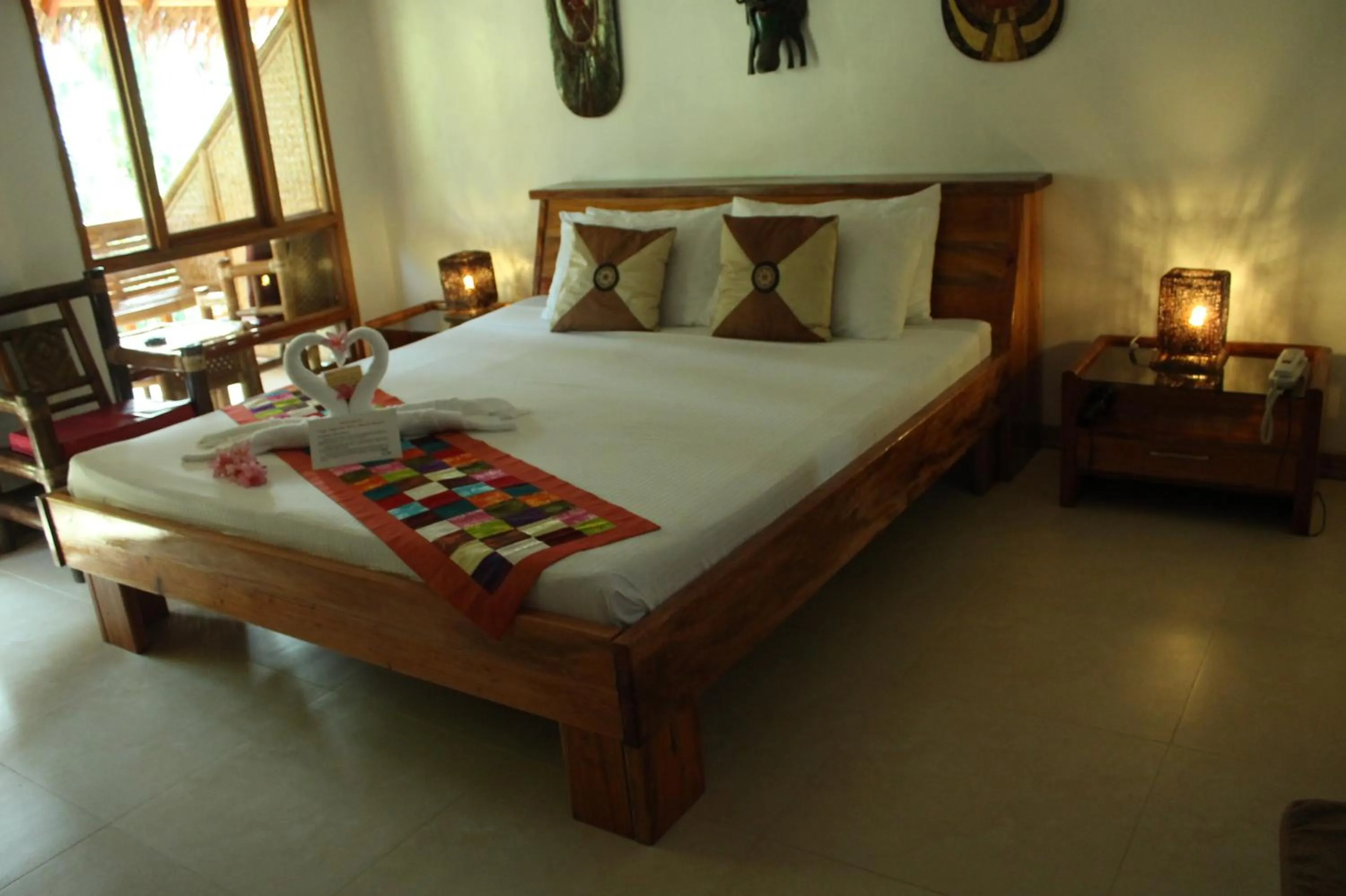 Bedroom, Bed in Nigi Nigi Nu Noos 'e' Nu Nu Noos