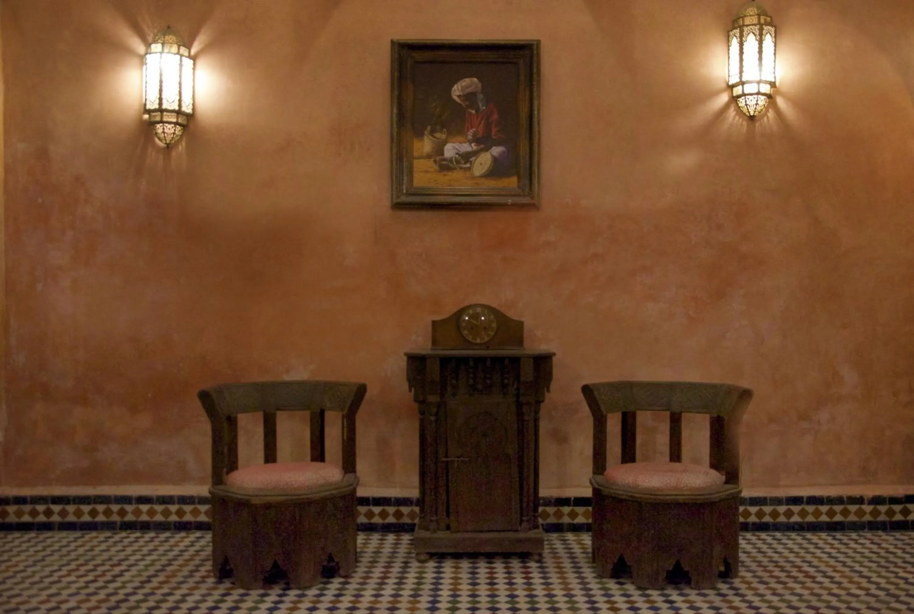 Communal lounge/ TV room in Dar Anebar