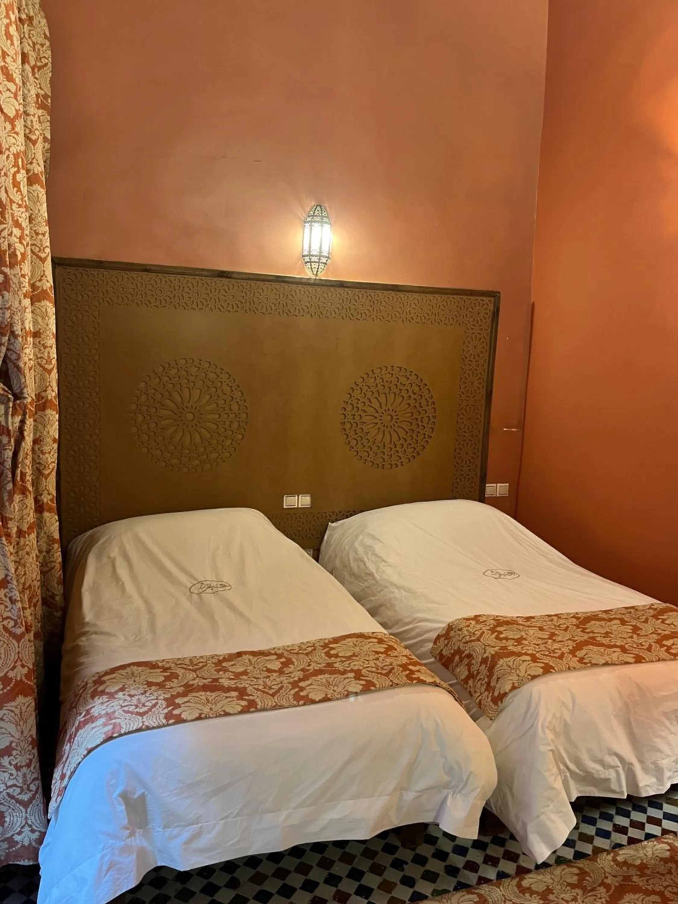 Photo of the whole room, Bed in Dar Anebar