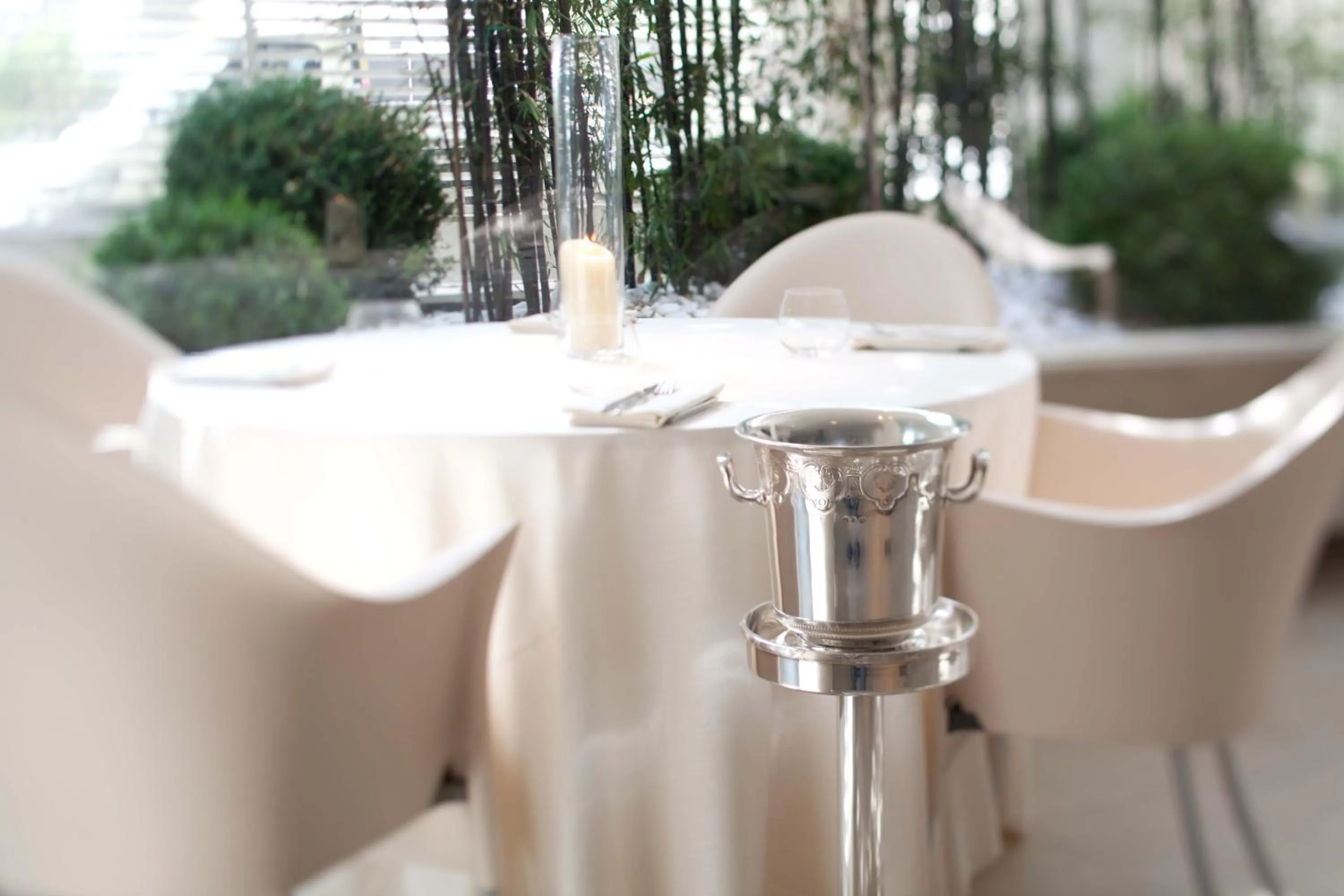 Restaurant/places to eat in Villa Del Mare Spa Resort