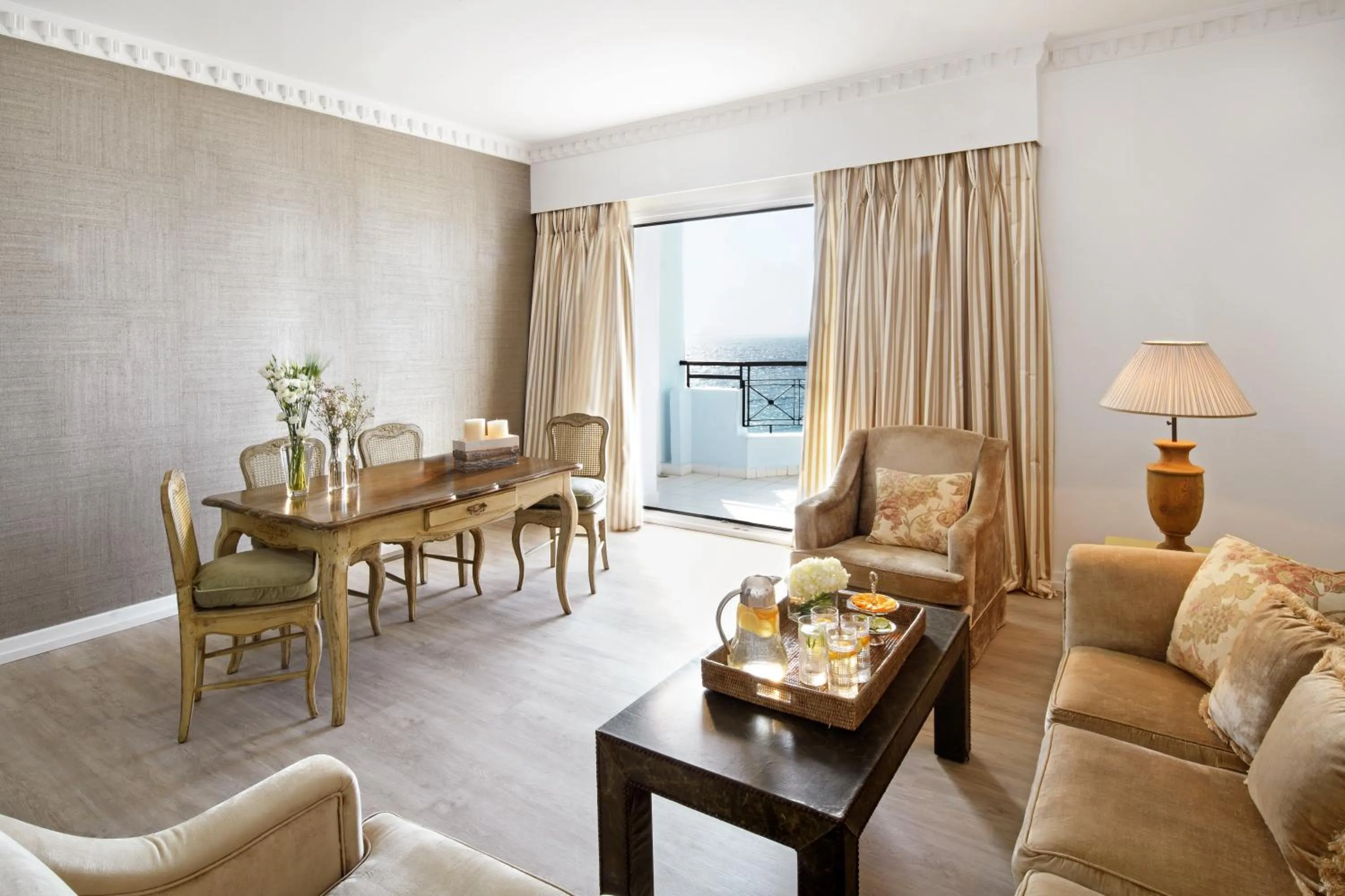 Living room in Mitsis Grand Hotel