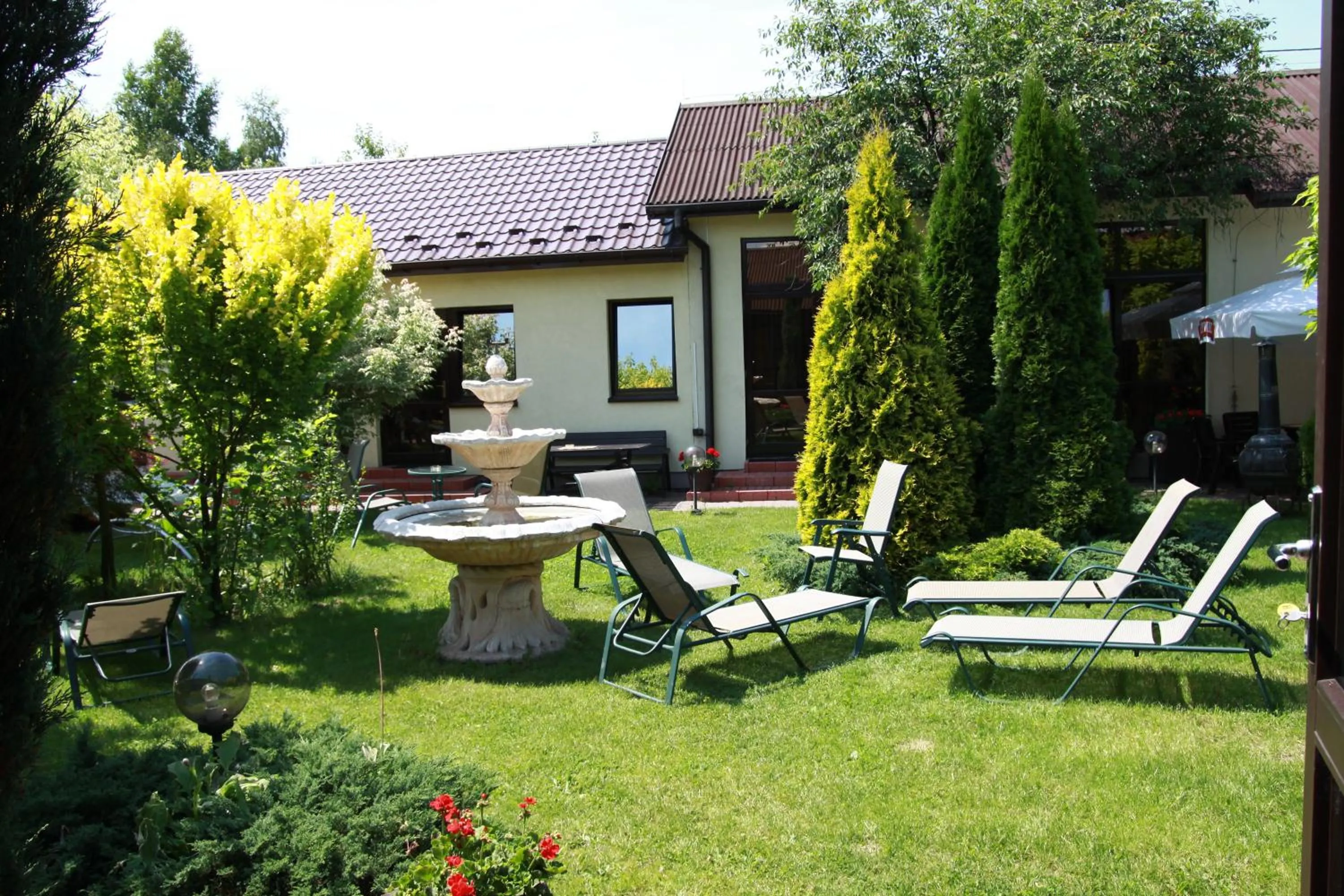 Garden in Eko Hotel Na Wierzynka & Park Pinokia