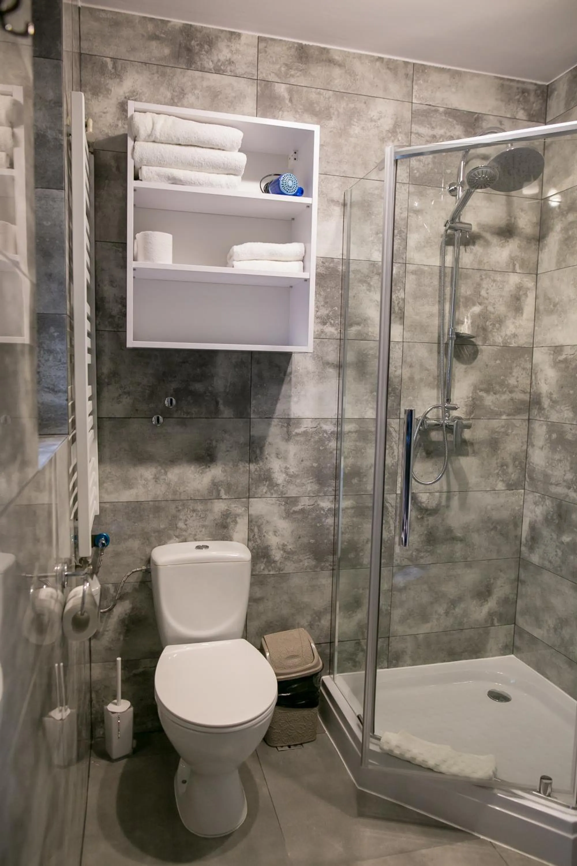 Bathroom in Eko Hotel Na Wierzynka & Park Pinokia