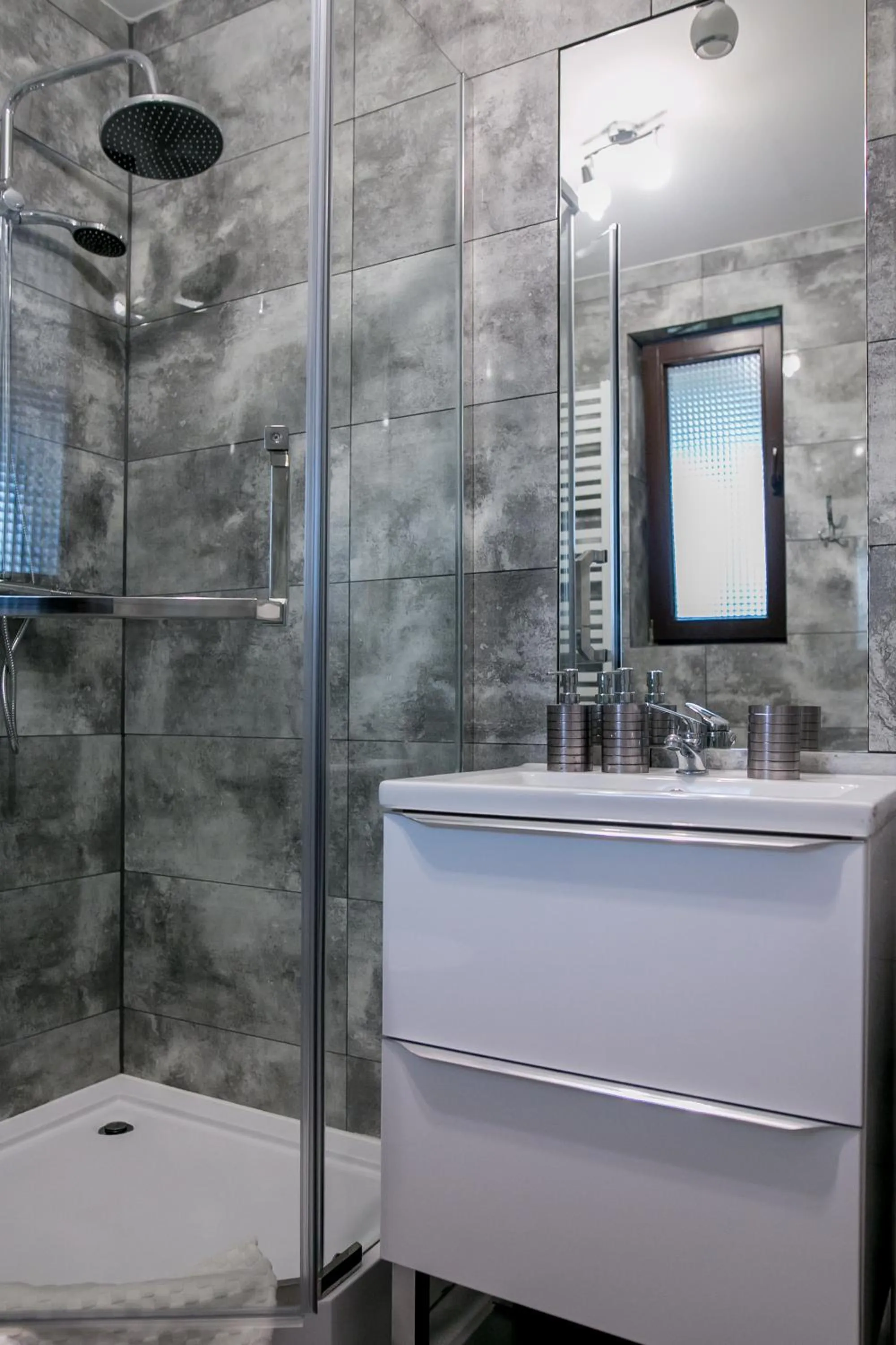 Bathroom in Eko Hotel Na Wierzynka & Park Pinokia