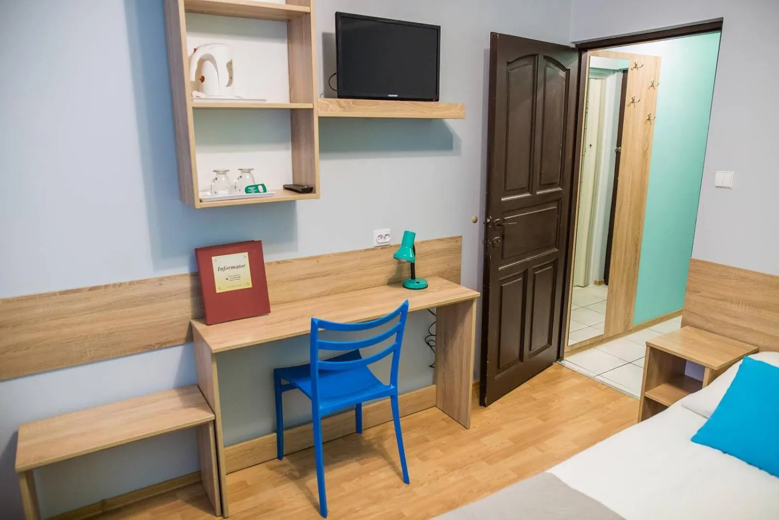 TV and multimedia in Eko Hotel Na Wierzynka & Park Pinokia