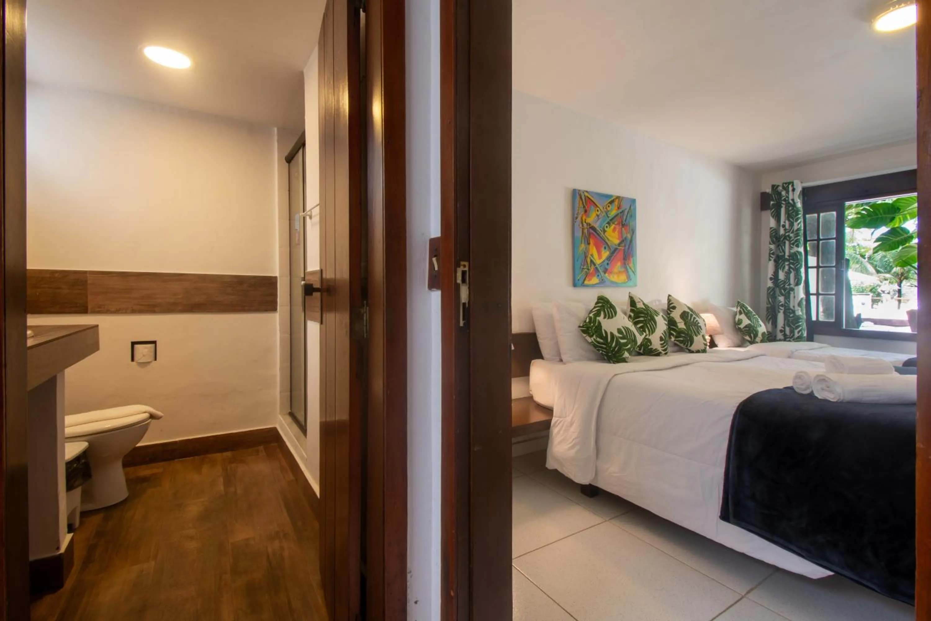 Toilet, Bed in Pousada Lestada by Latitud Hoteles