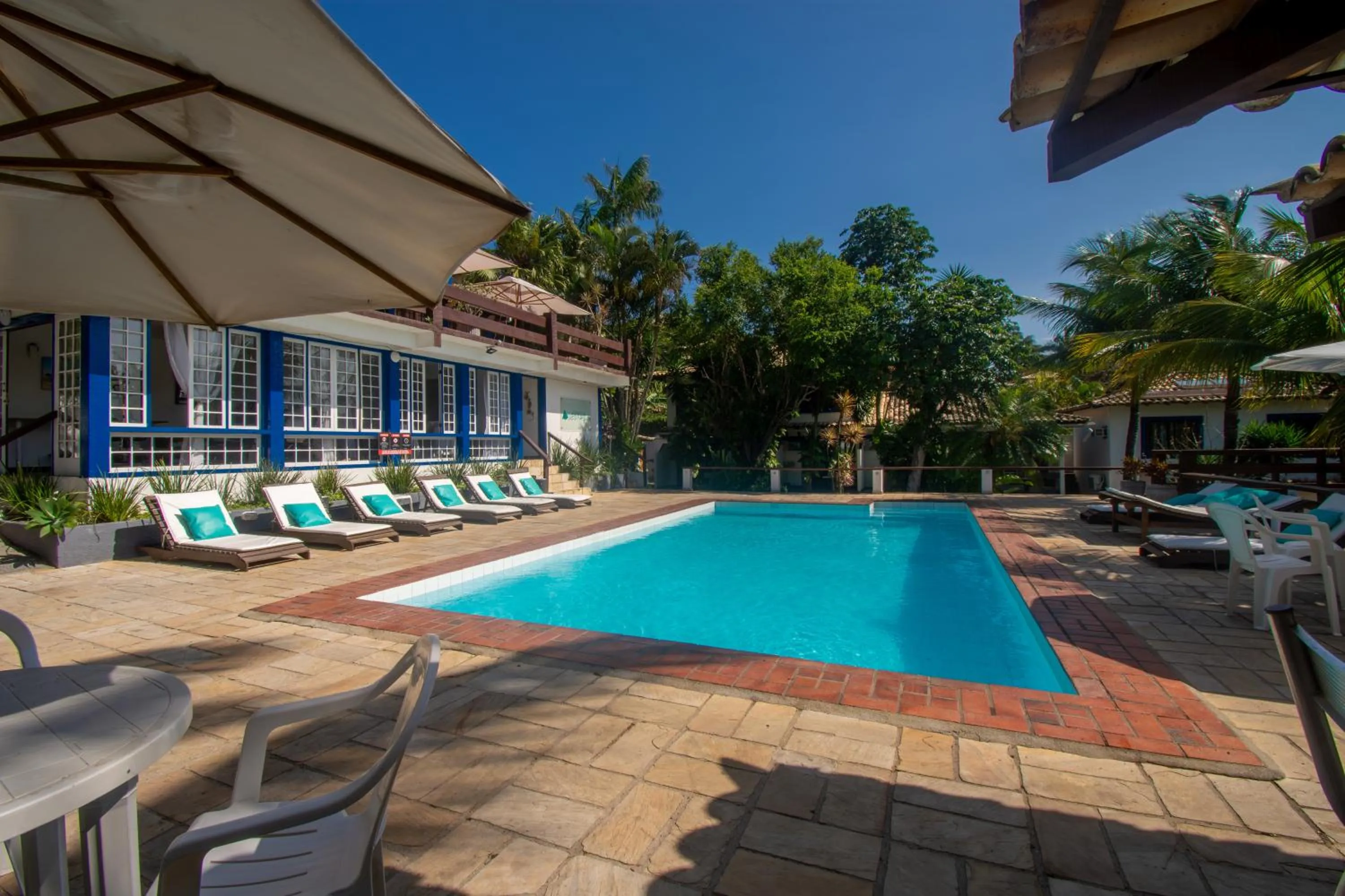 Patio in Pousada Lestada by Latitud Hoteles