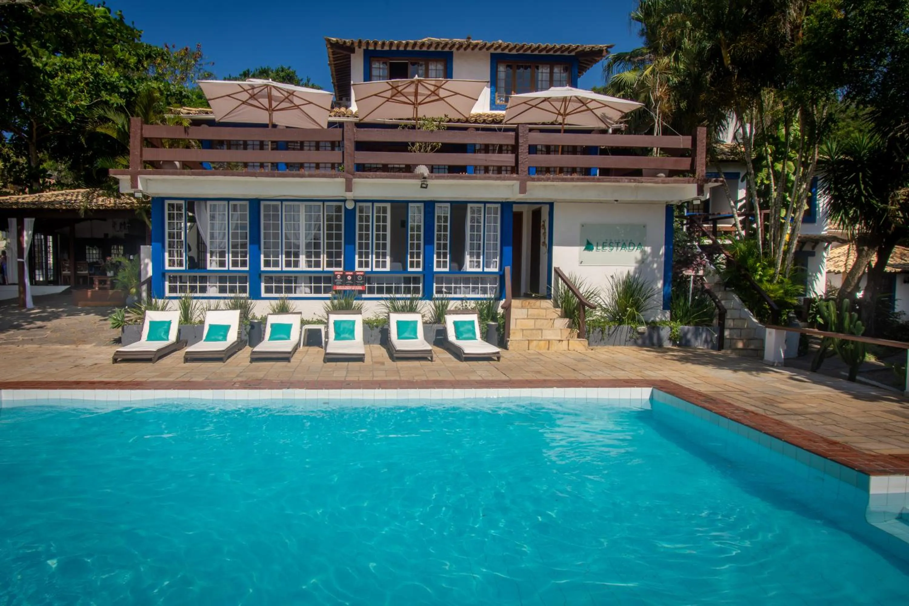 Property building in Pousada Lestada by Latitud Hoteles