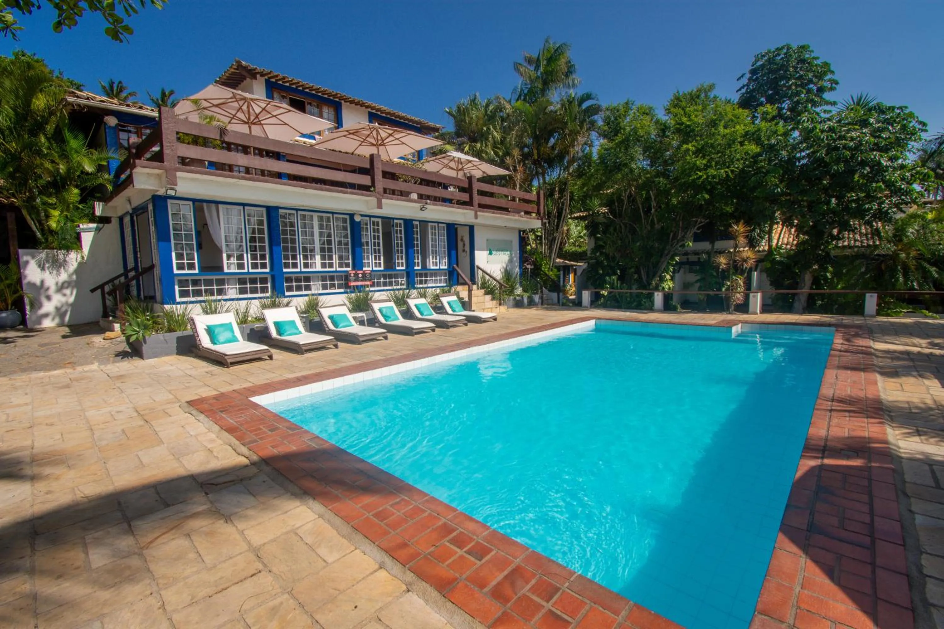 Property building in Pousada Lestada by Latitud Hoteles