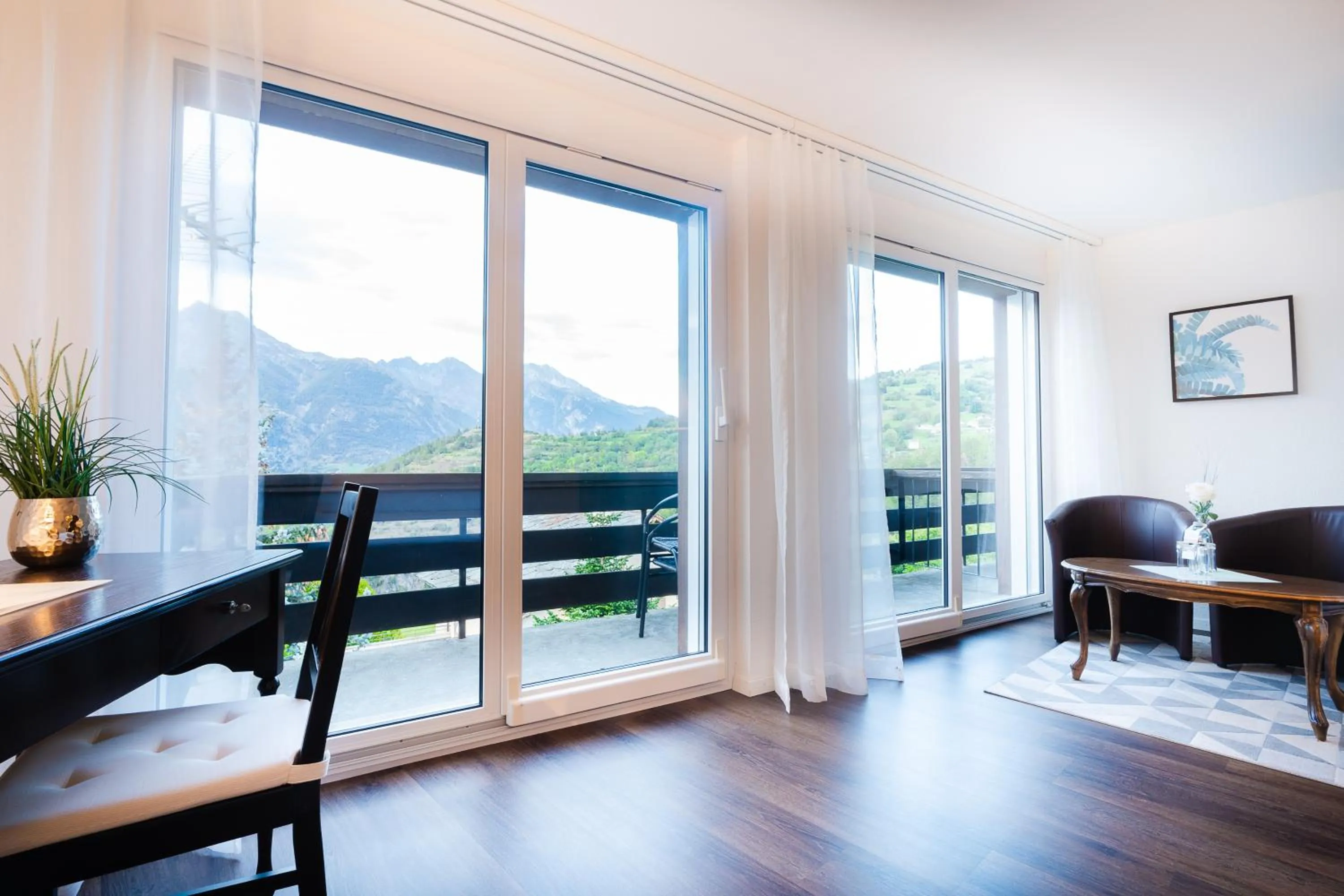 Photo of the whole room in Hotel Alpenhof