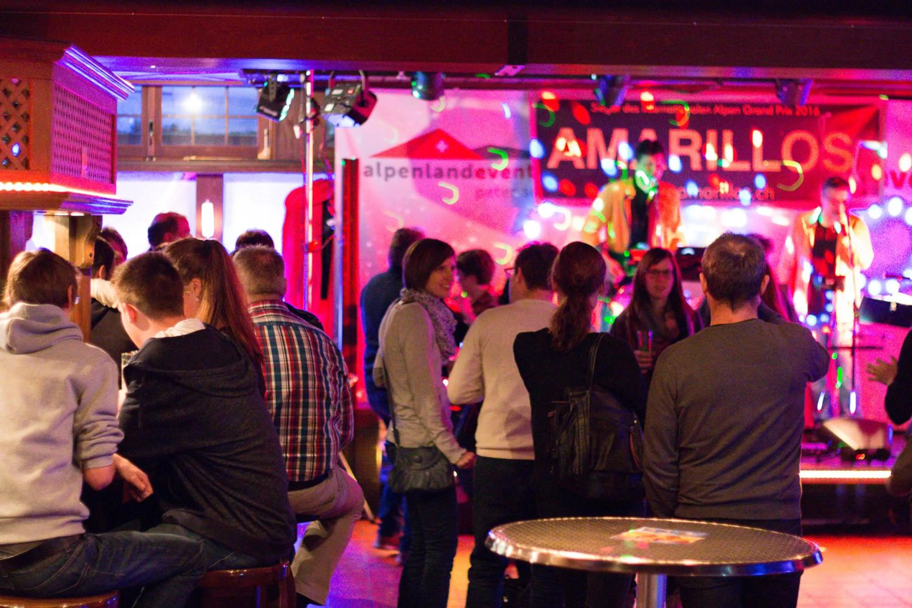 Lounge or bar in Hotel Alpenhof