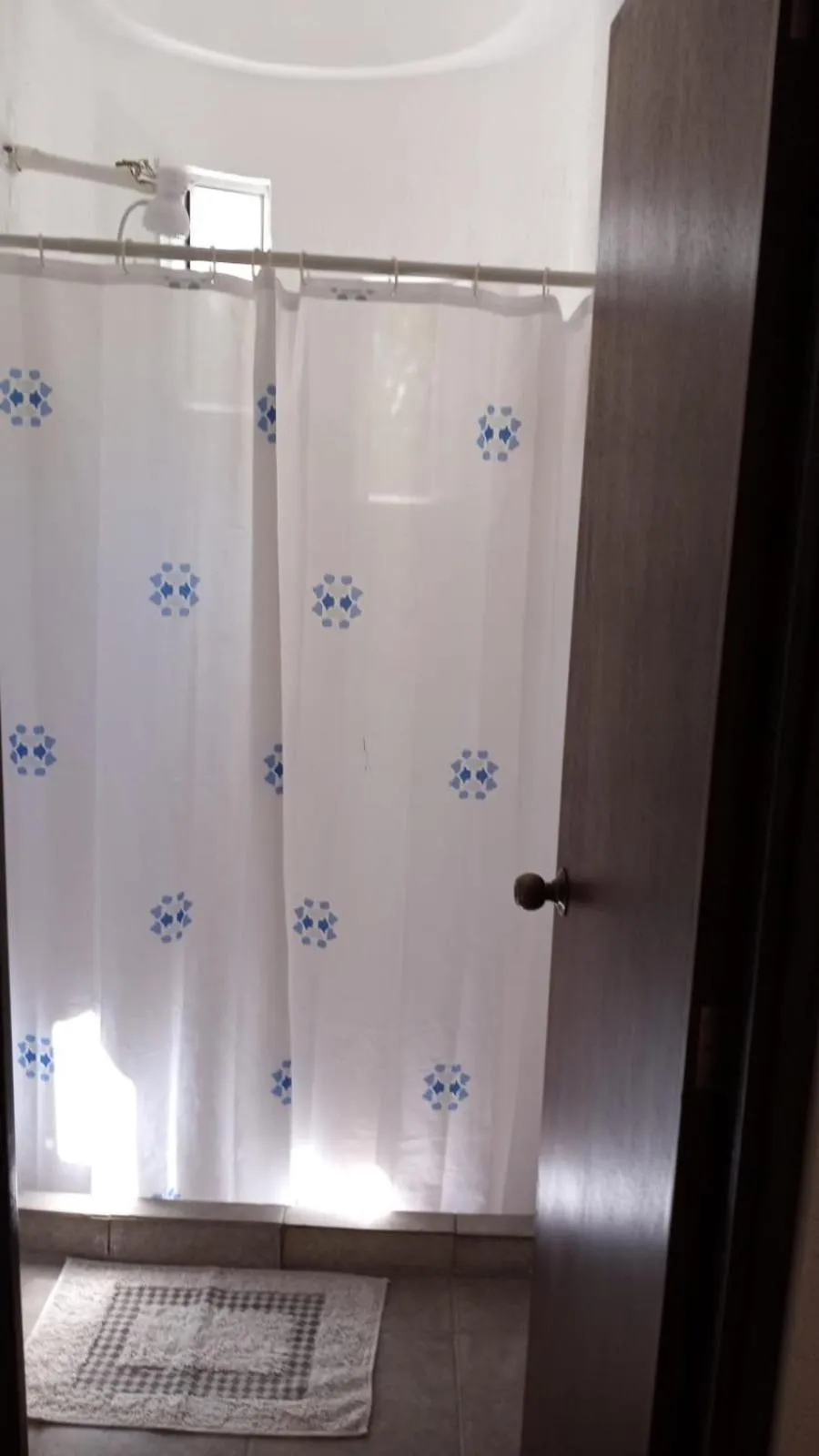 Shower in La Vivienda Villa