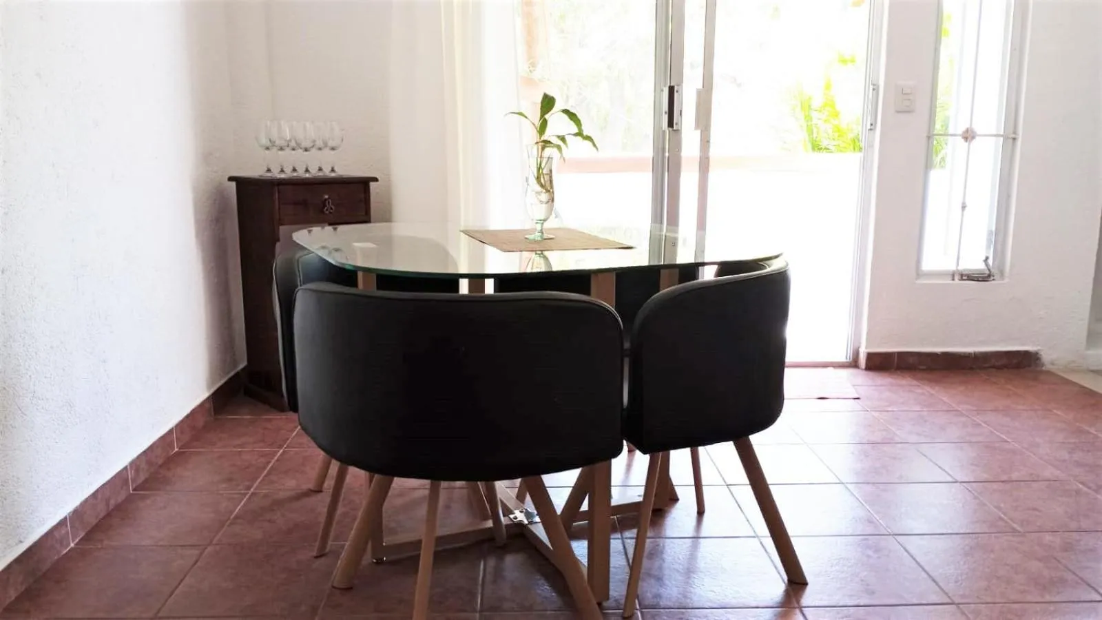 Dining area in La Vivienda Villa