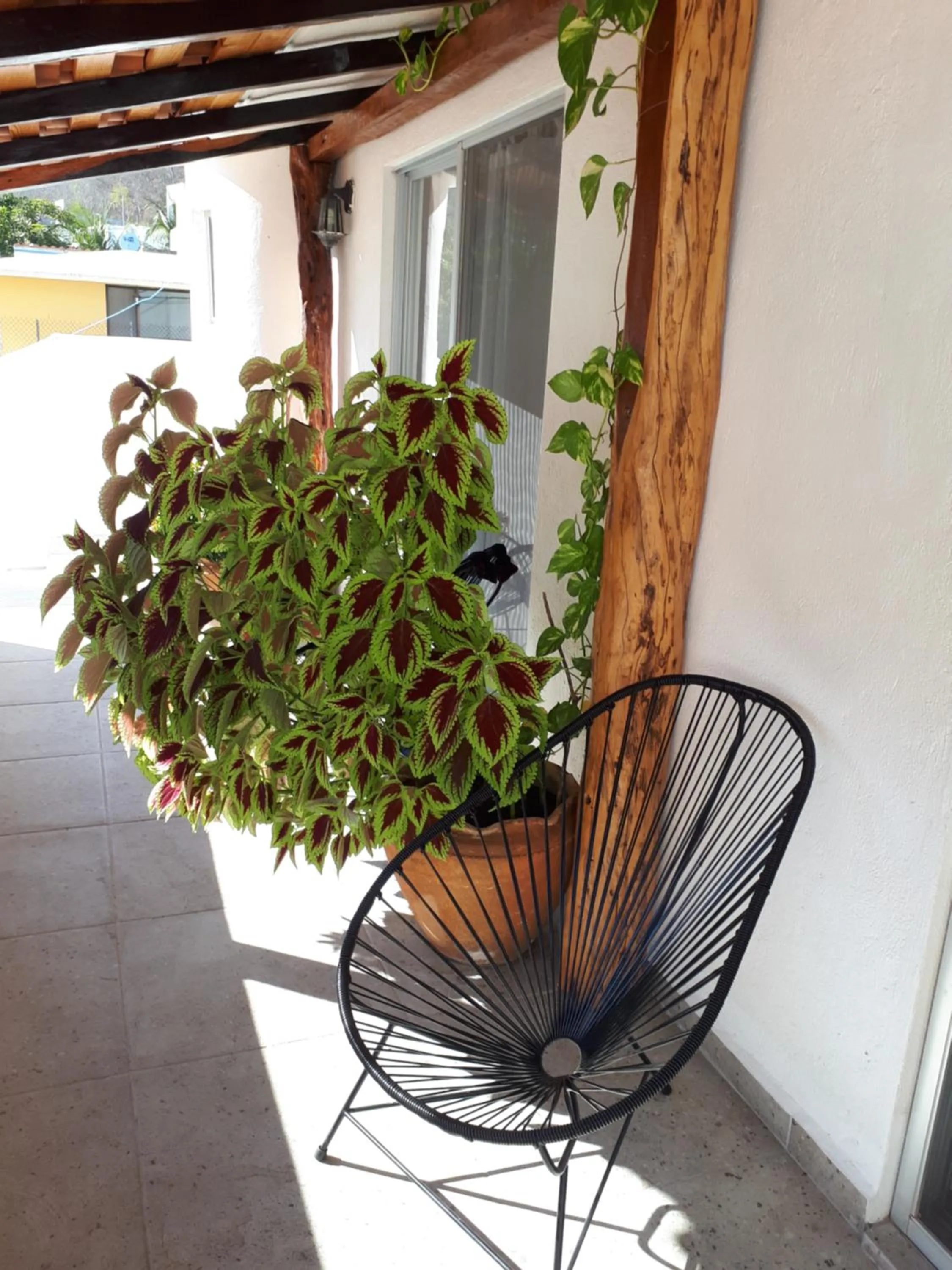 Facade/entrance in La Vivienda Villa