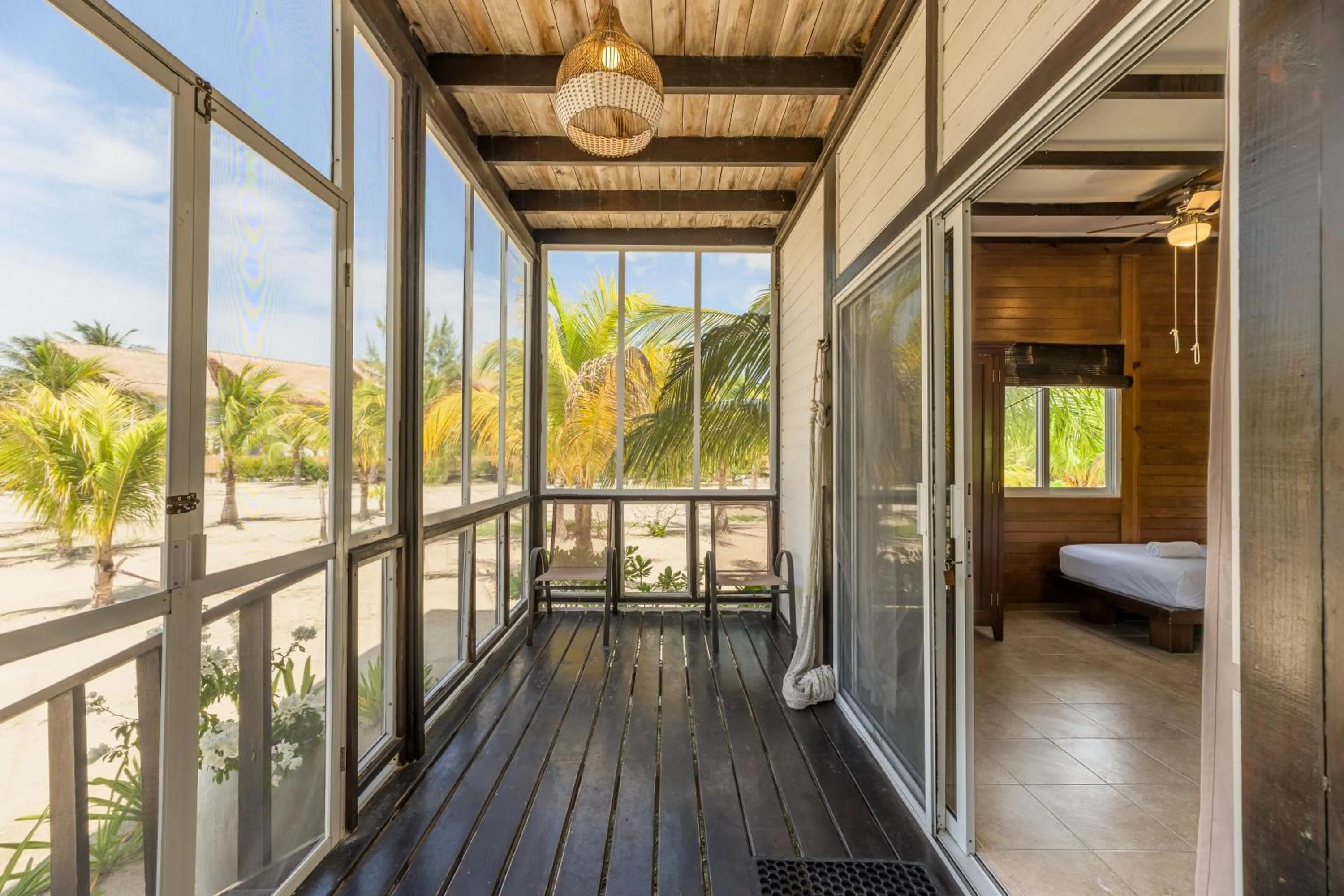 Balcony/Terrace, Bed in Tekio Beach Hotel