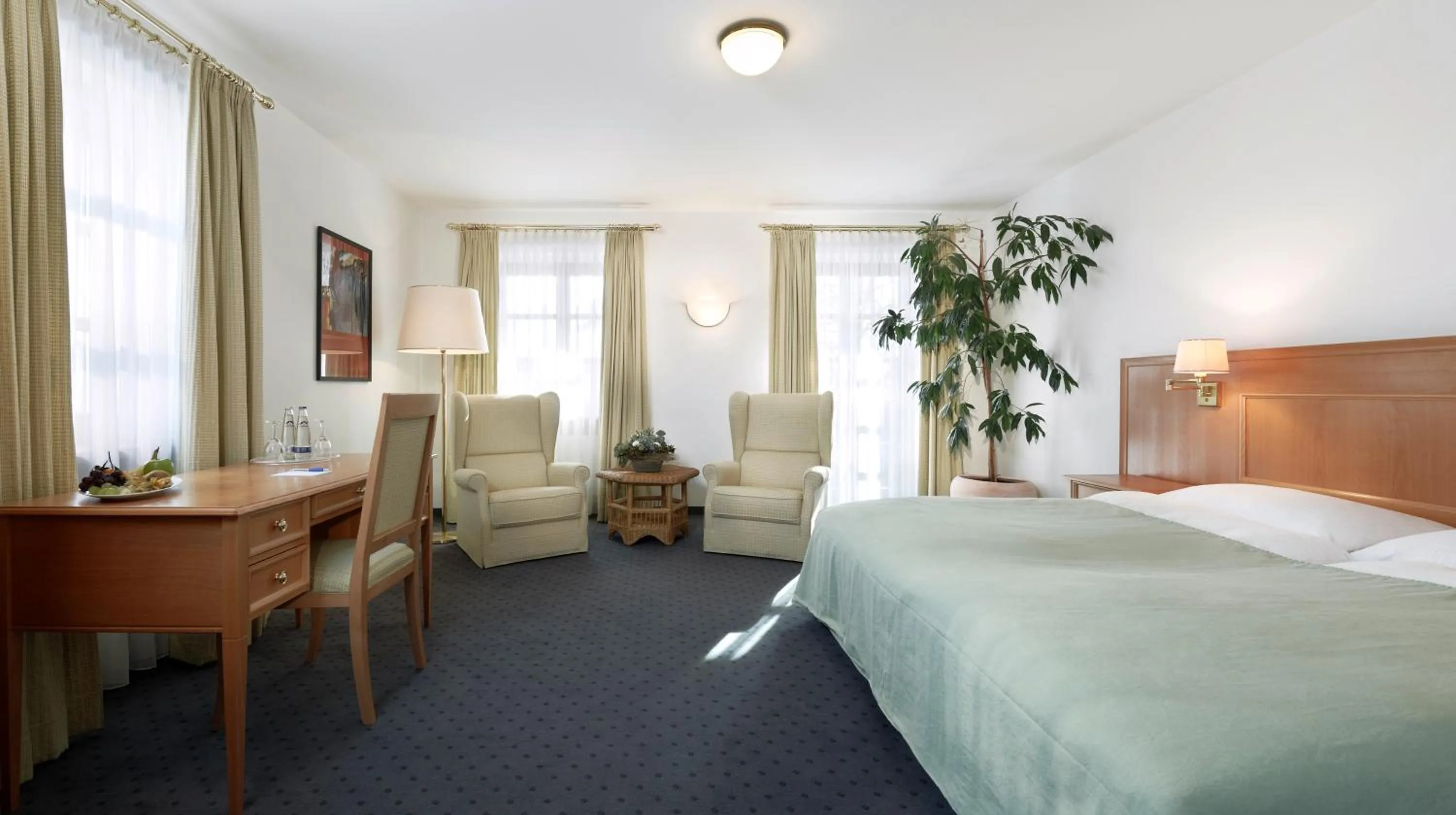 Photo of the whole room, Bed in Margarethenhof am Tegernsee