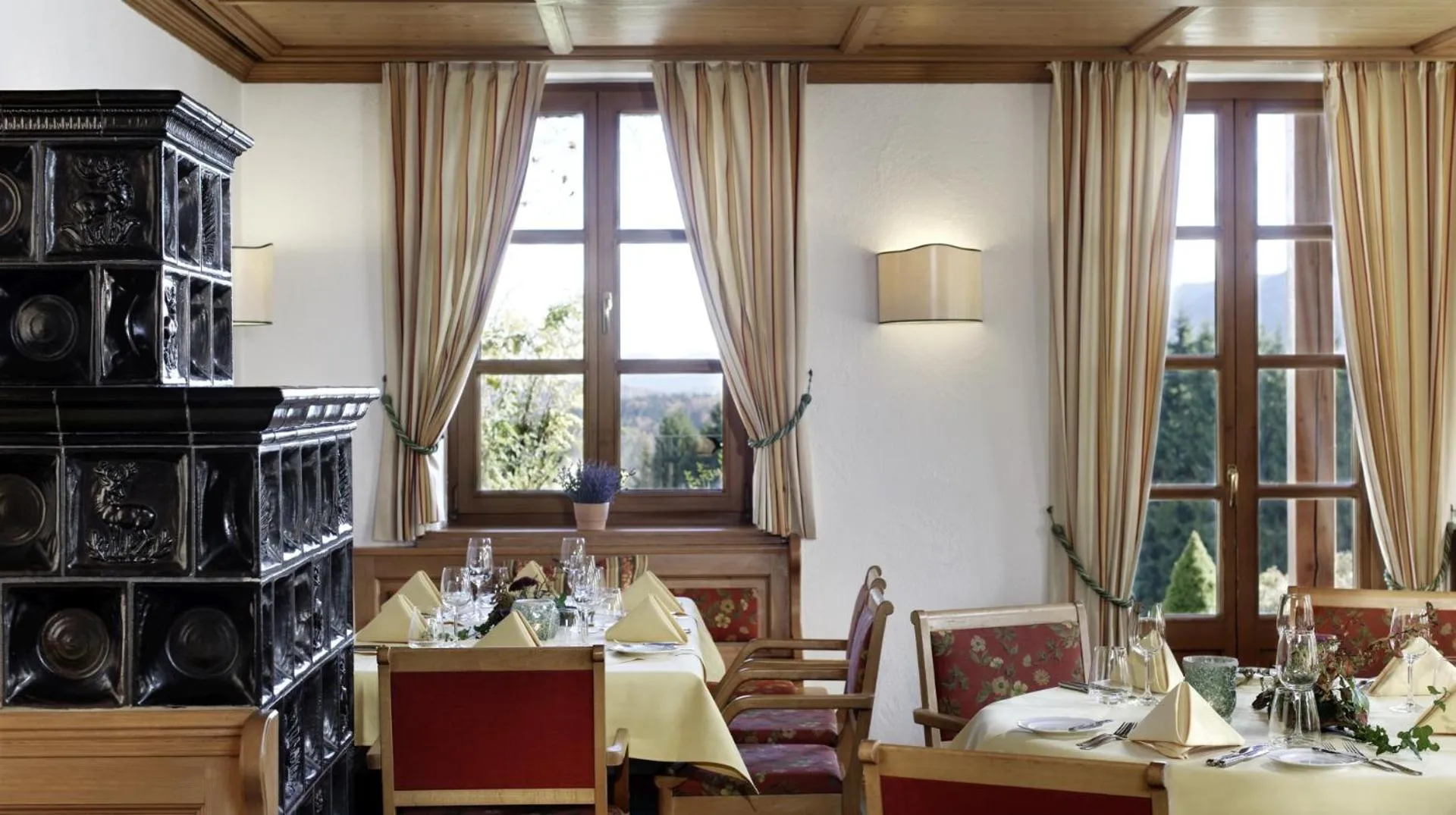 Restaurant/places to eat in Margarethenhof am Tegernsee