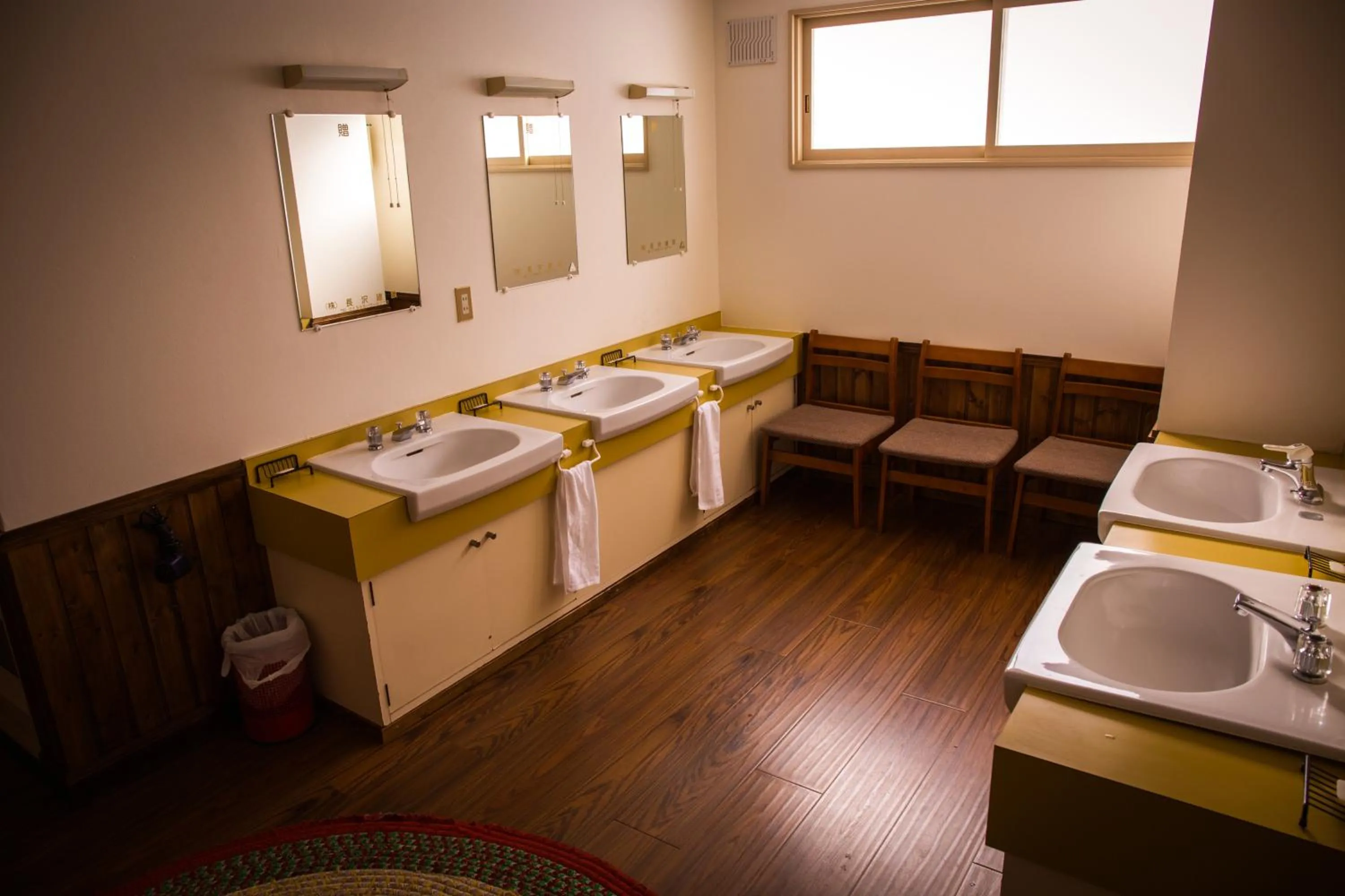 Bathroom in Annupuri Oasis Lodge
