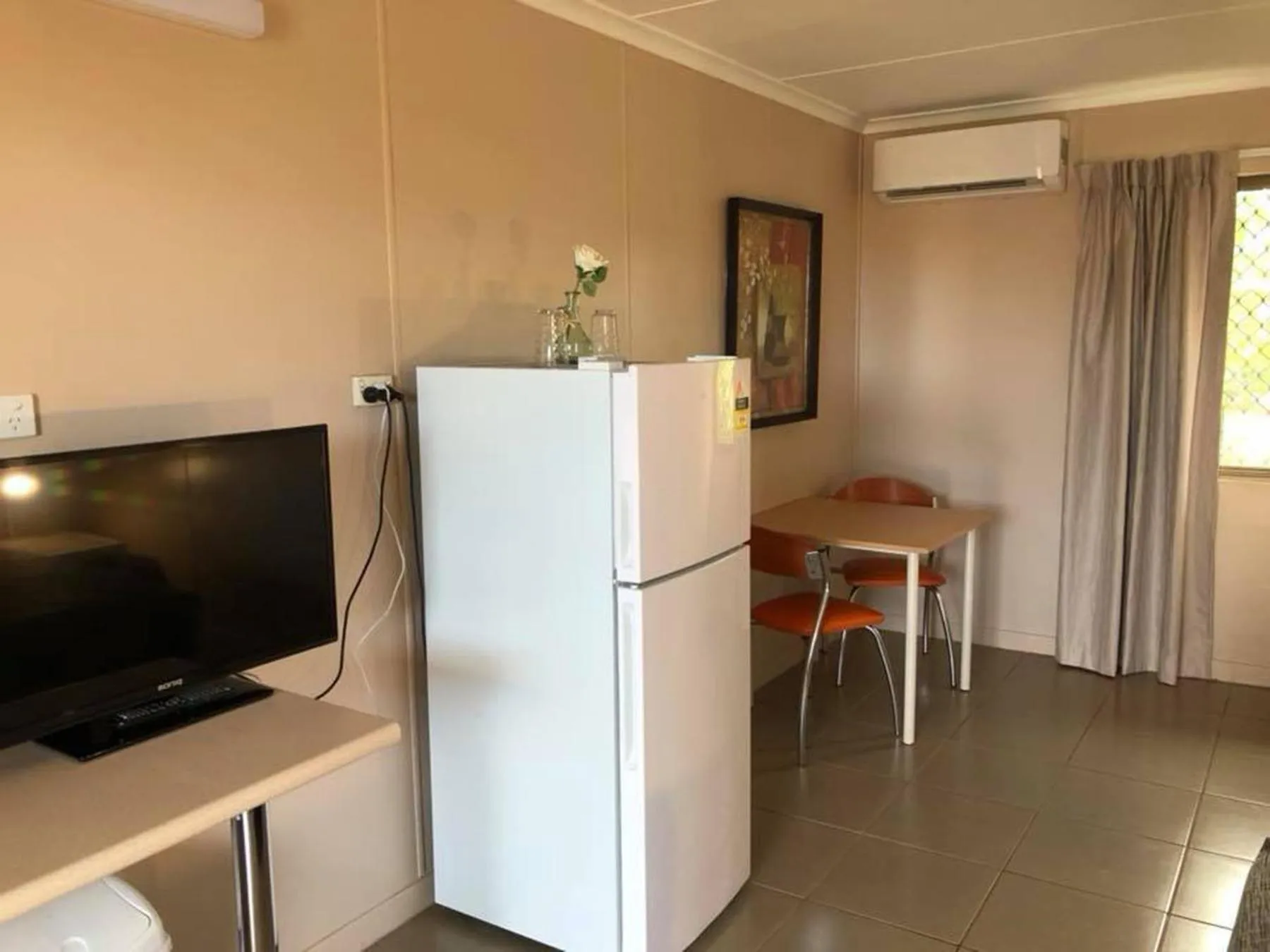 TV and multimedia in Childers Budget Accommodation