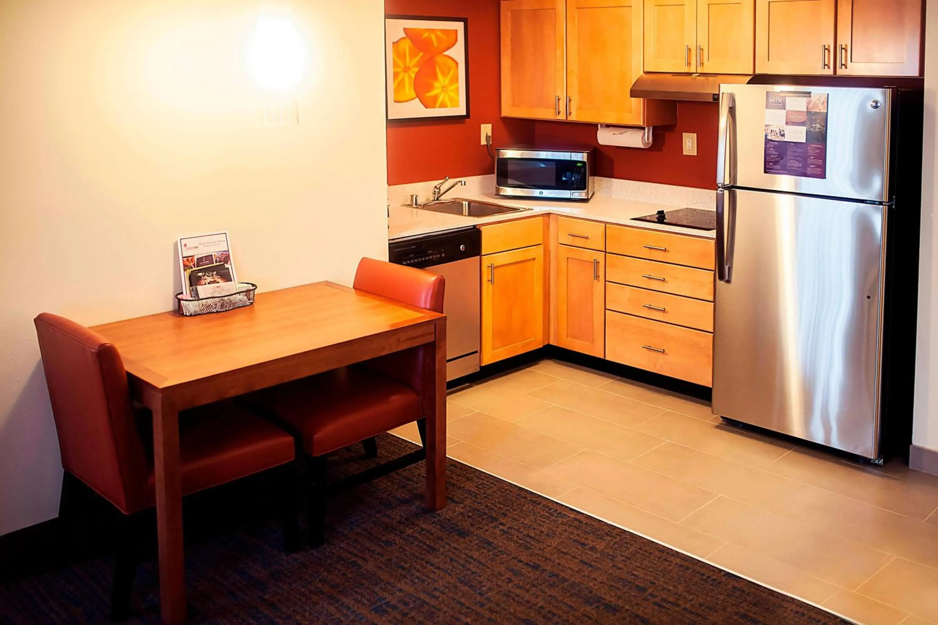 Kitchen or kitchenette in Residence Inn Cincinnati Airport