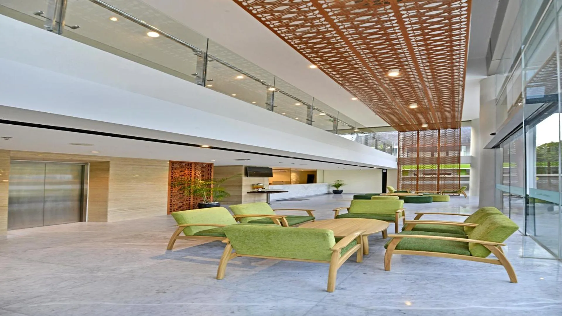 Whiz Prime Hotel Khatib Sulaiman Padang