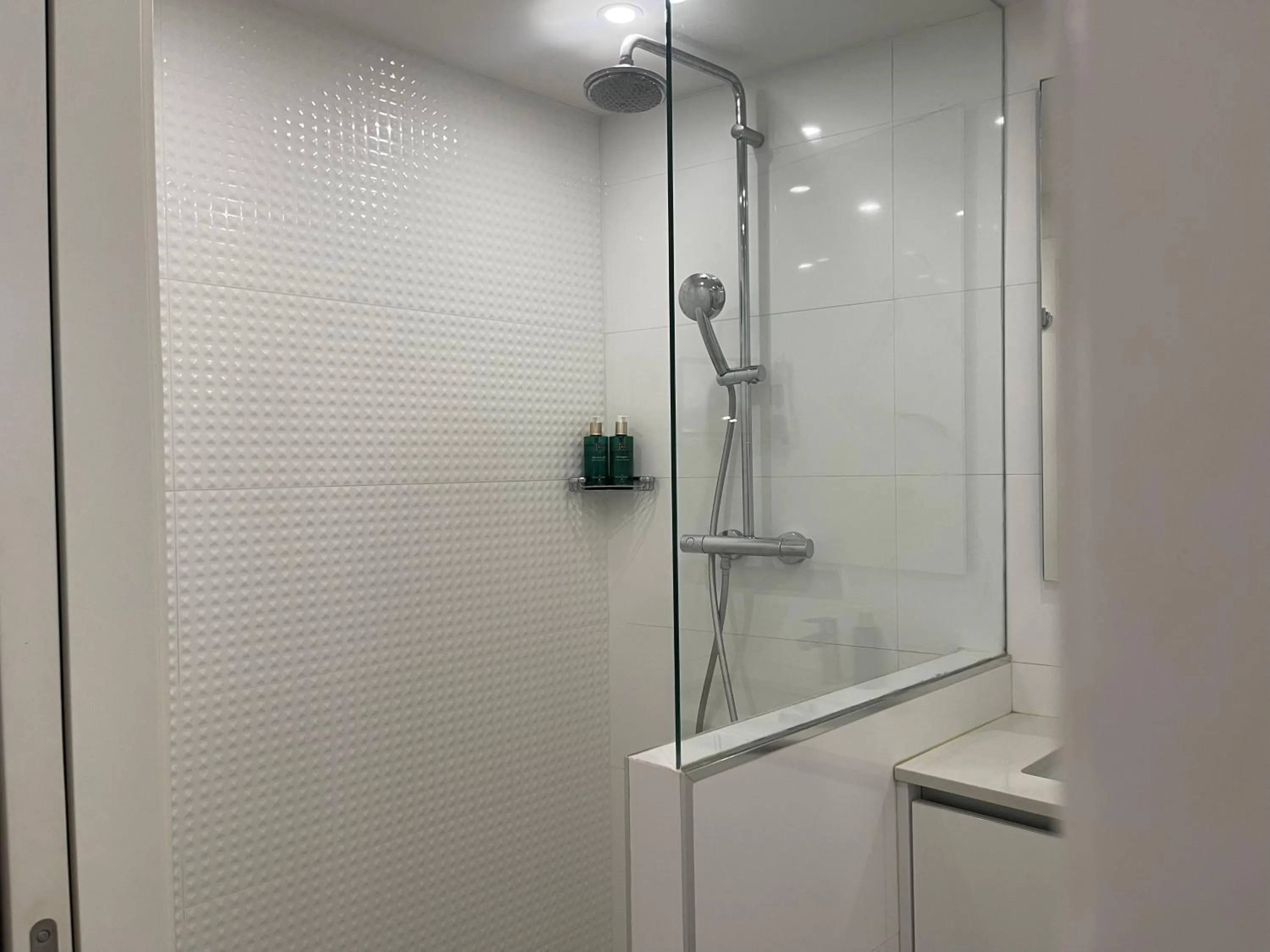 Shower in Hotel Le Fouquet's