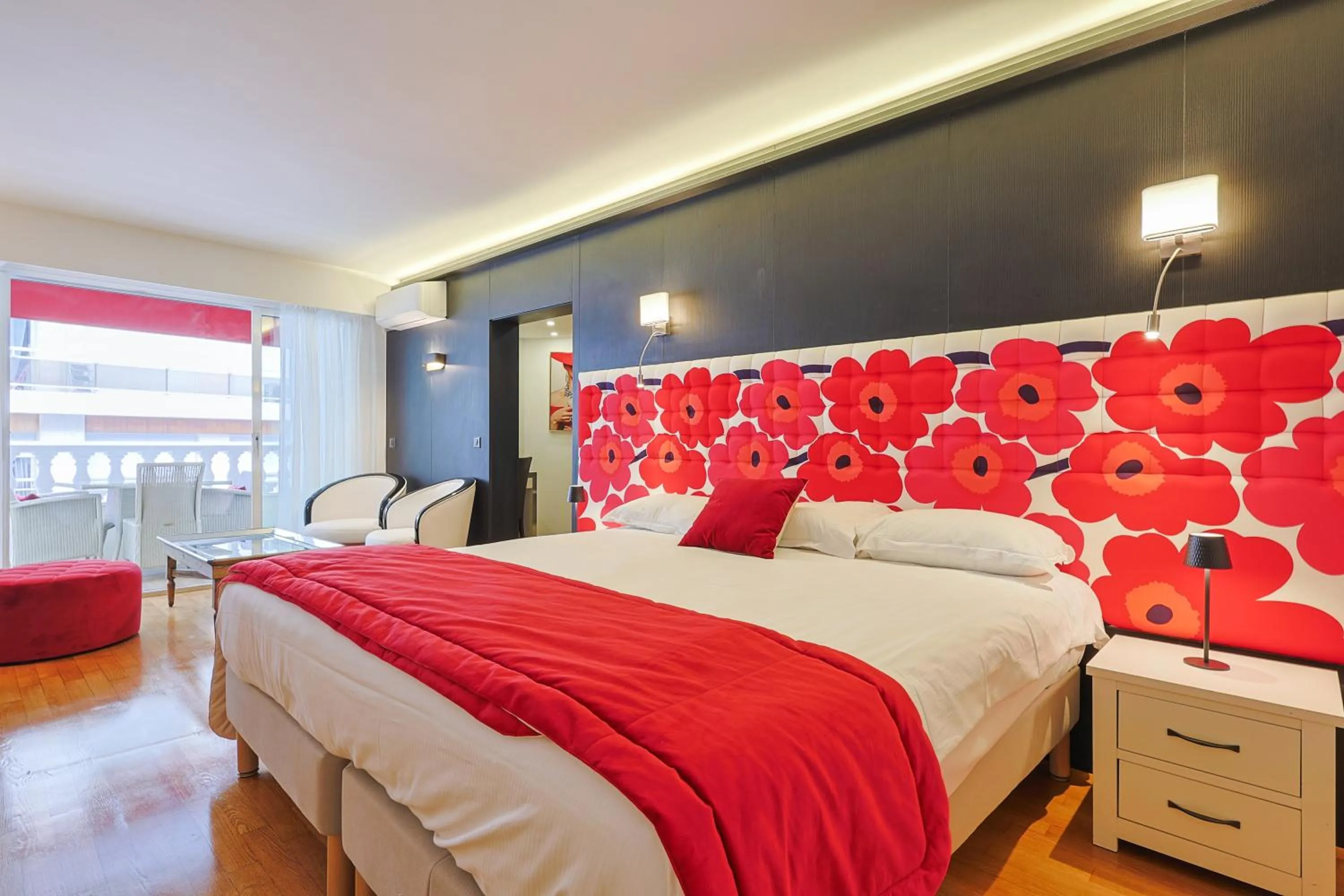 Bedroom, Bed in Hotel Le Fouquet's