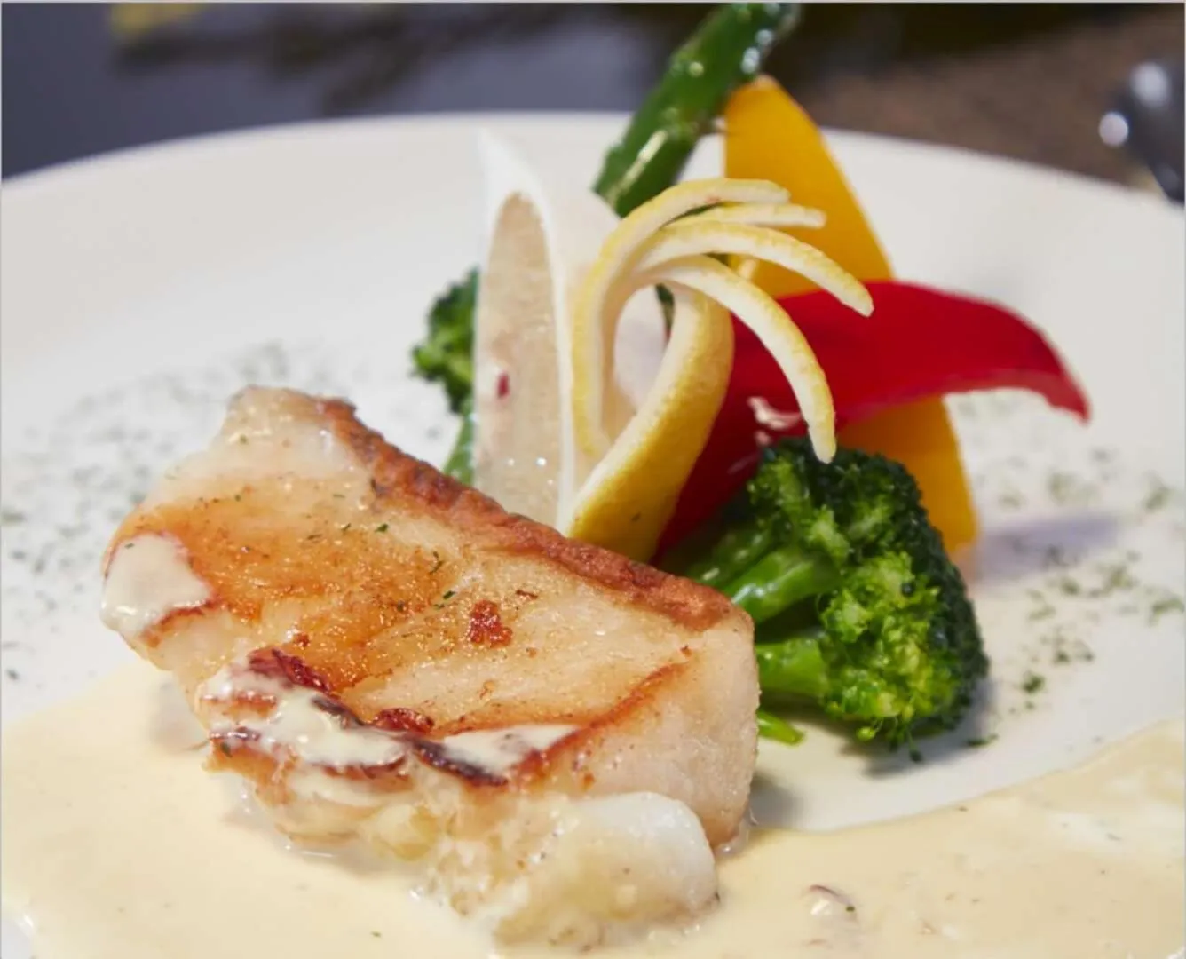 Meals, Food in The Thousand Lantern Lake Hotel