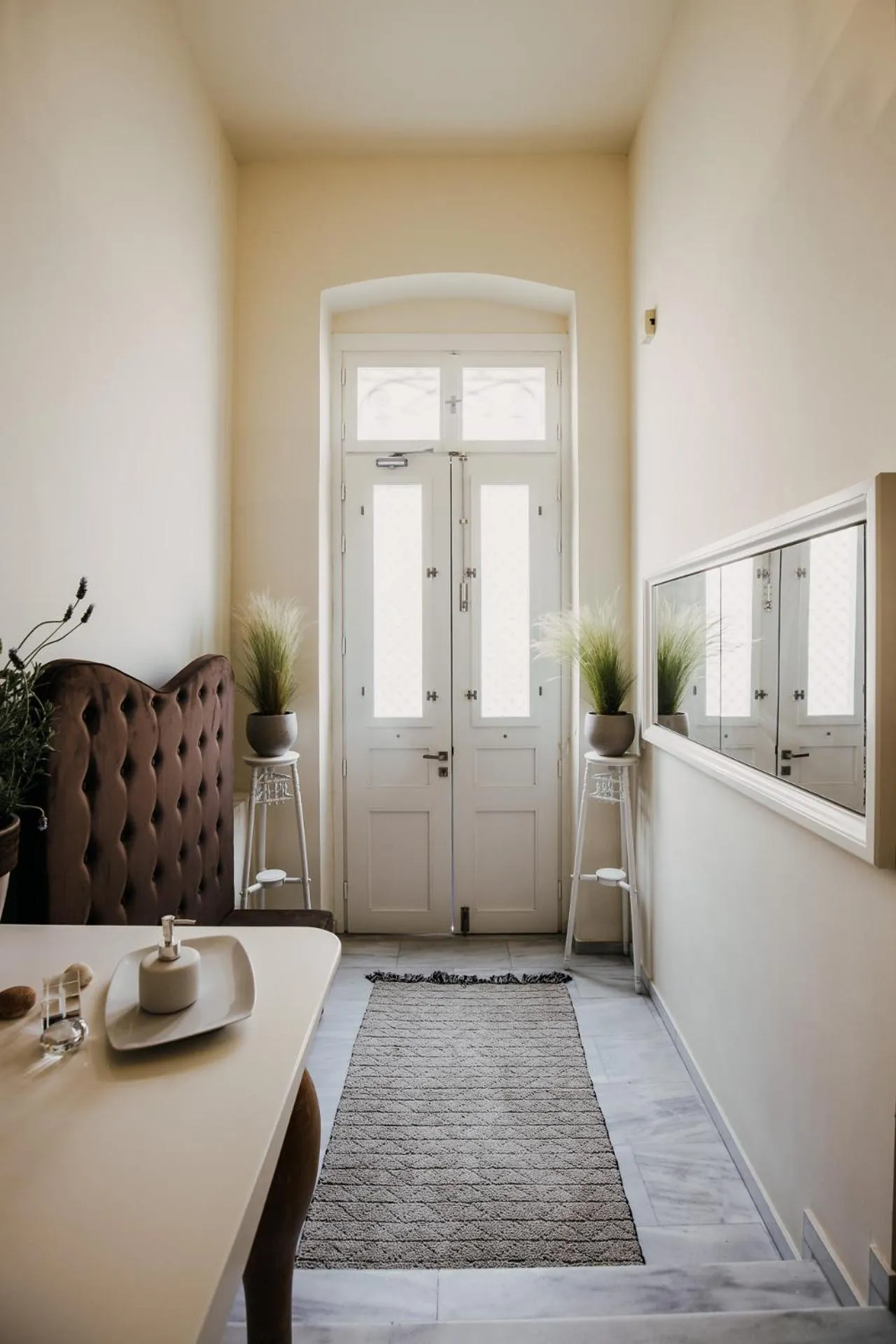 Facade/entrance in 5 Hermoupolis Concept Sites