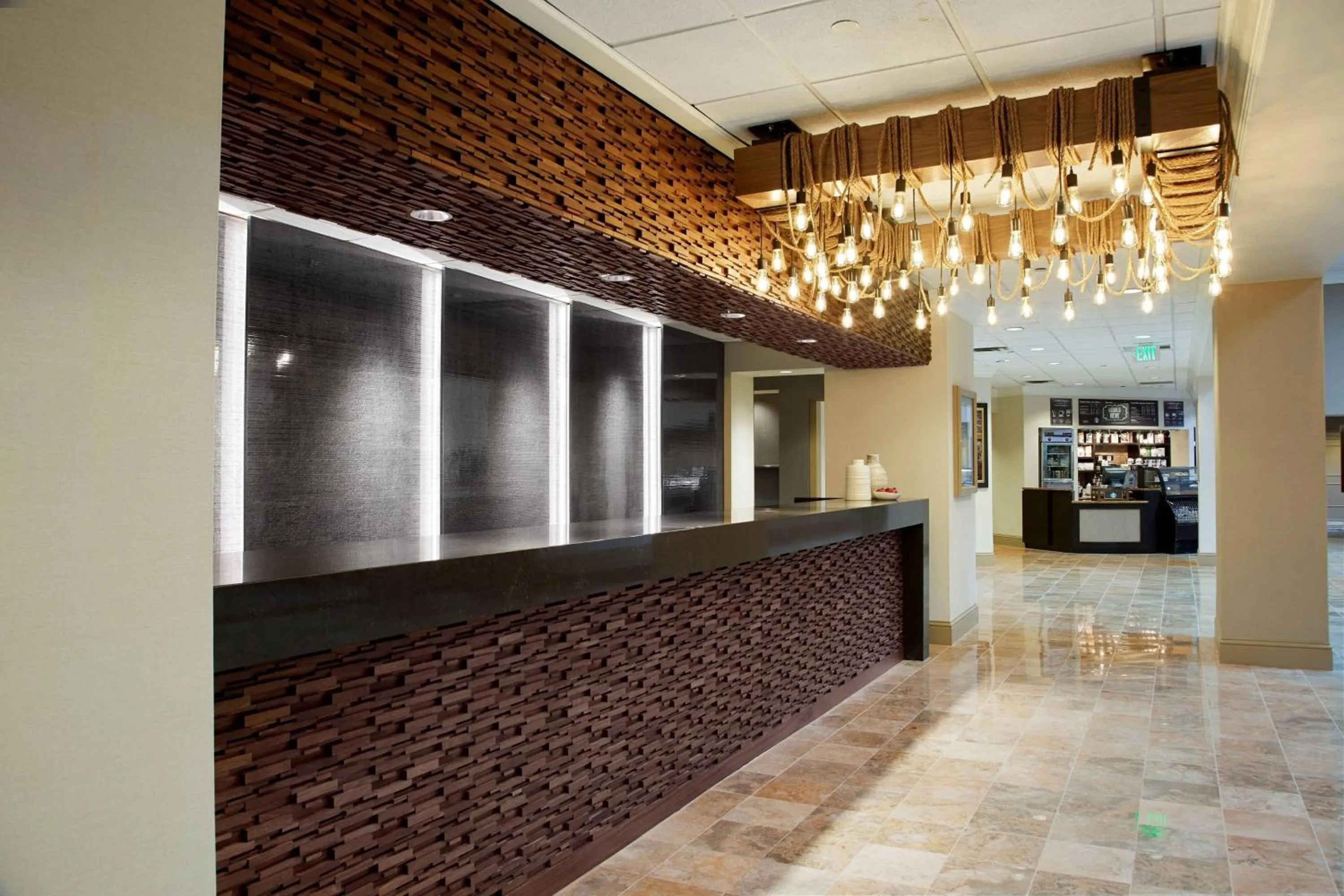 Lobby or reception in Marriott Cincinnati Northeast