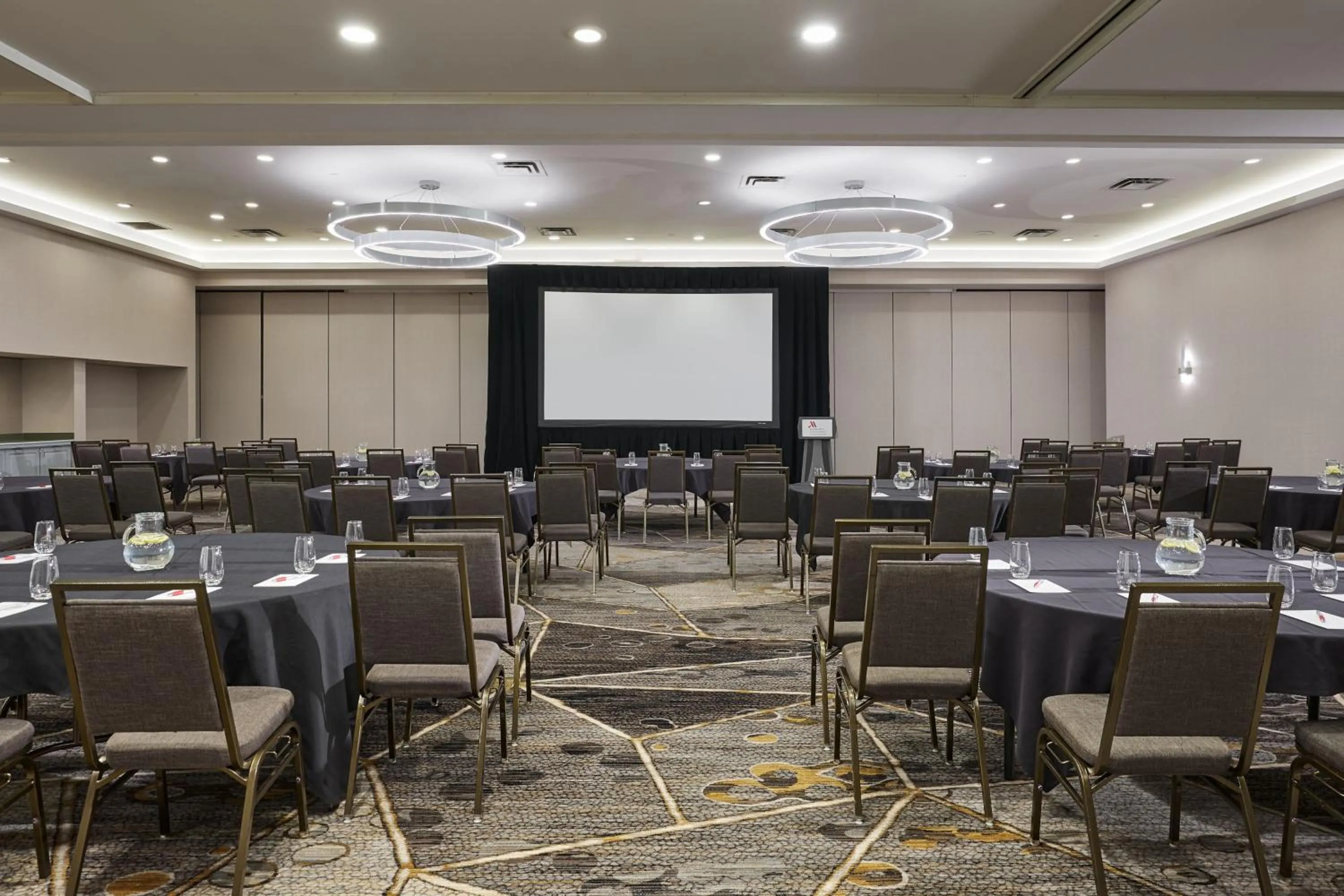 Meeting/conference room in Marriott Cincinnati Northeast
