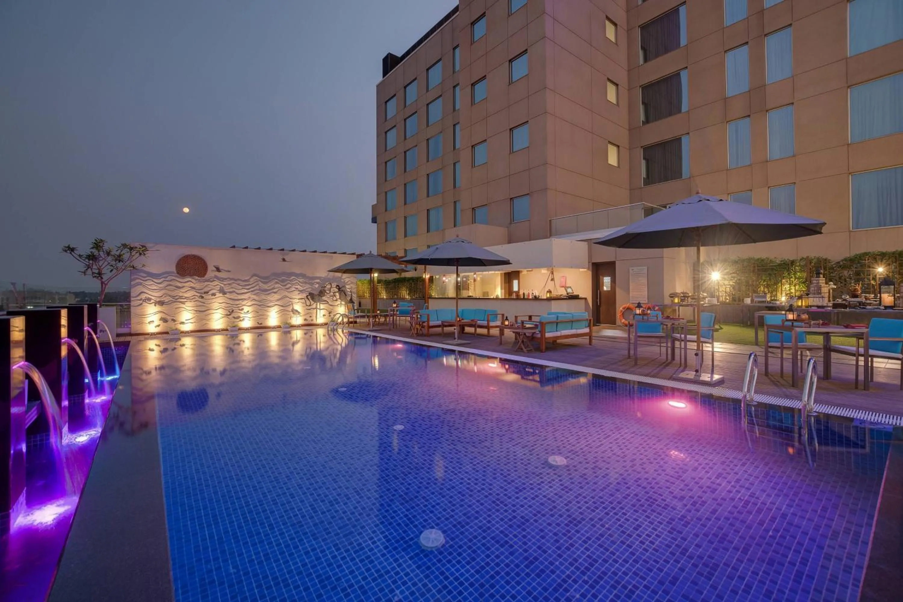 Swimming pool in Courtyard by Marriott Surat