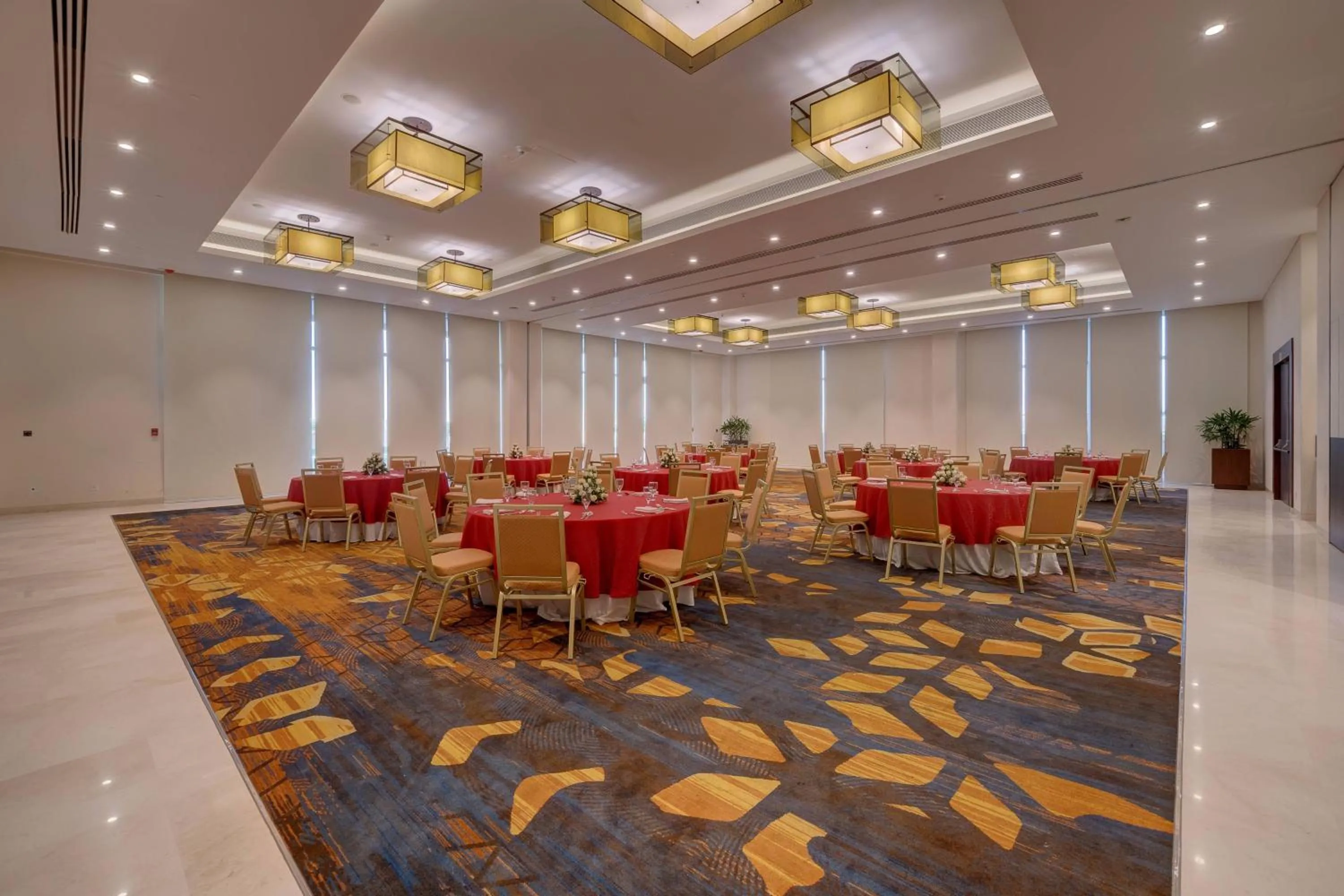Meeting/conference room in Courtyard by Marriott Surat