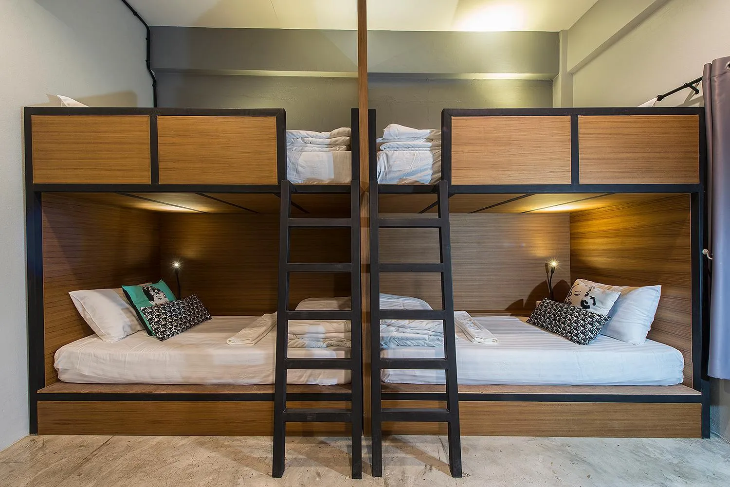 Bed in Sleep Station