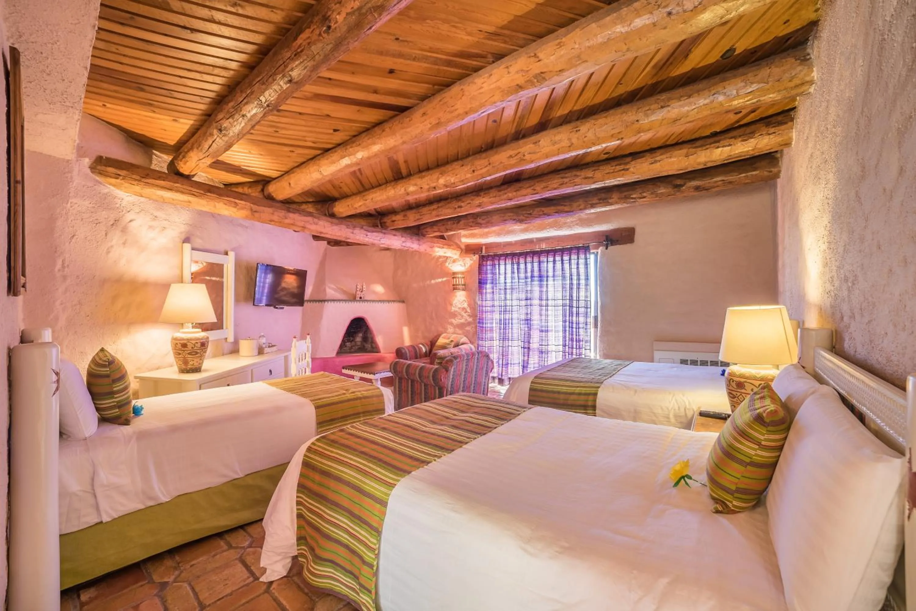 Photo of the whole room, Bed in Hotel El Mirador - Balderrama Hotel Collection