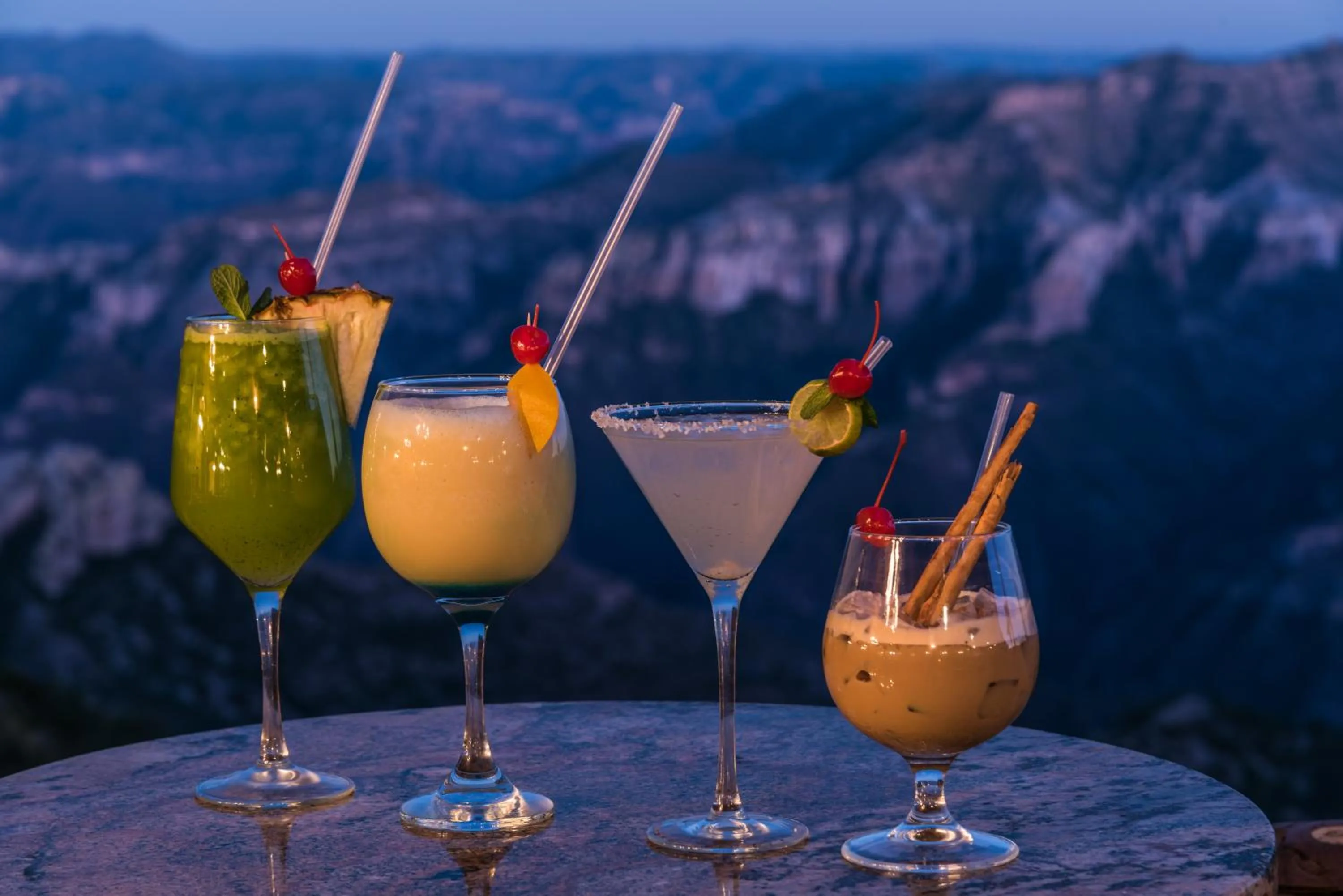 Alcoholic drinks in Hotel El Mirador - Balderrama Hotel Collection