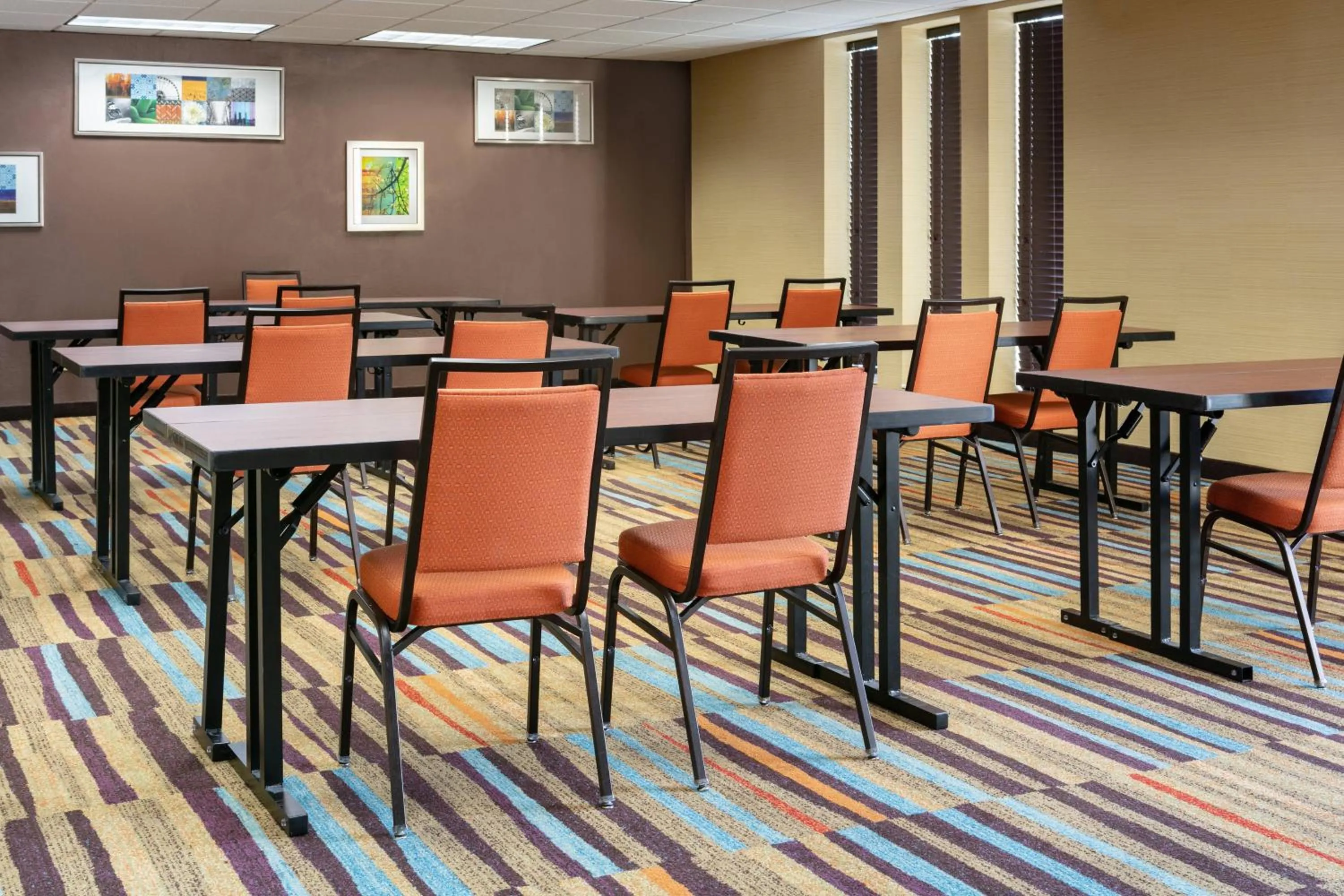 Meeting/conference room in Fairfield Inn & Suites Cincinnati North/Sharonville