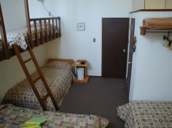 bunk bed, Bed in Pension Rapport in Tambara Plateau