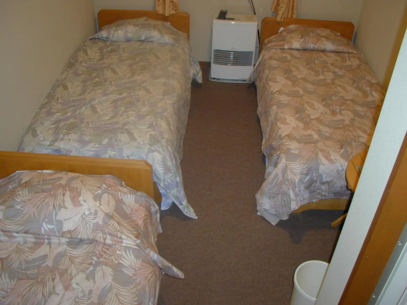 Photo of the whole room, Bed in Pension Rapport in Tambara Plateau