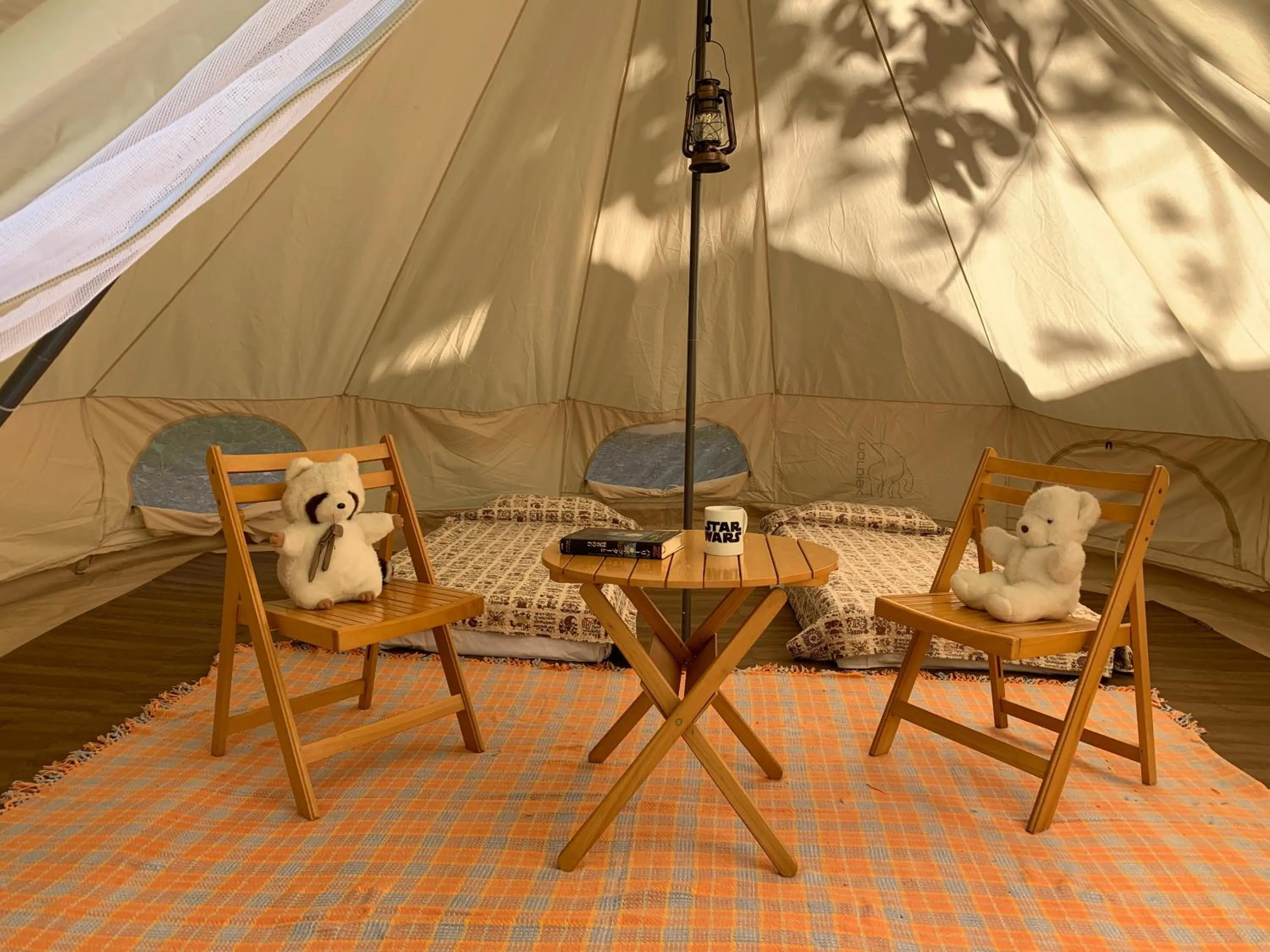 Pension Rapport in Tambara Plateau