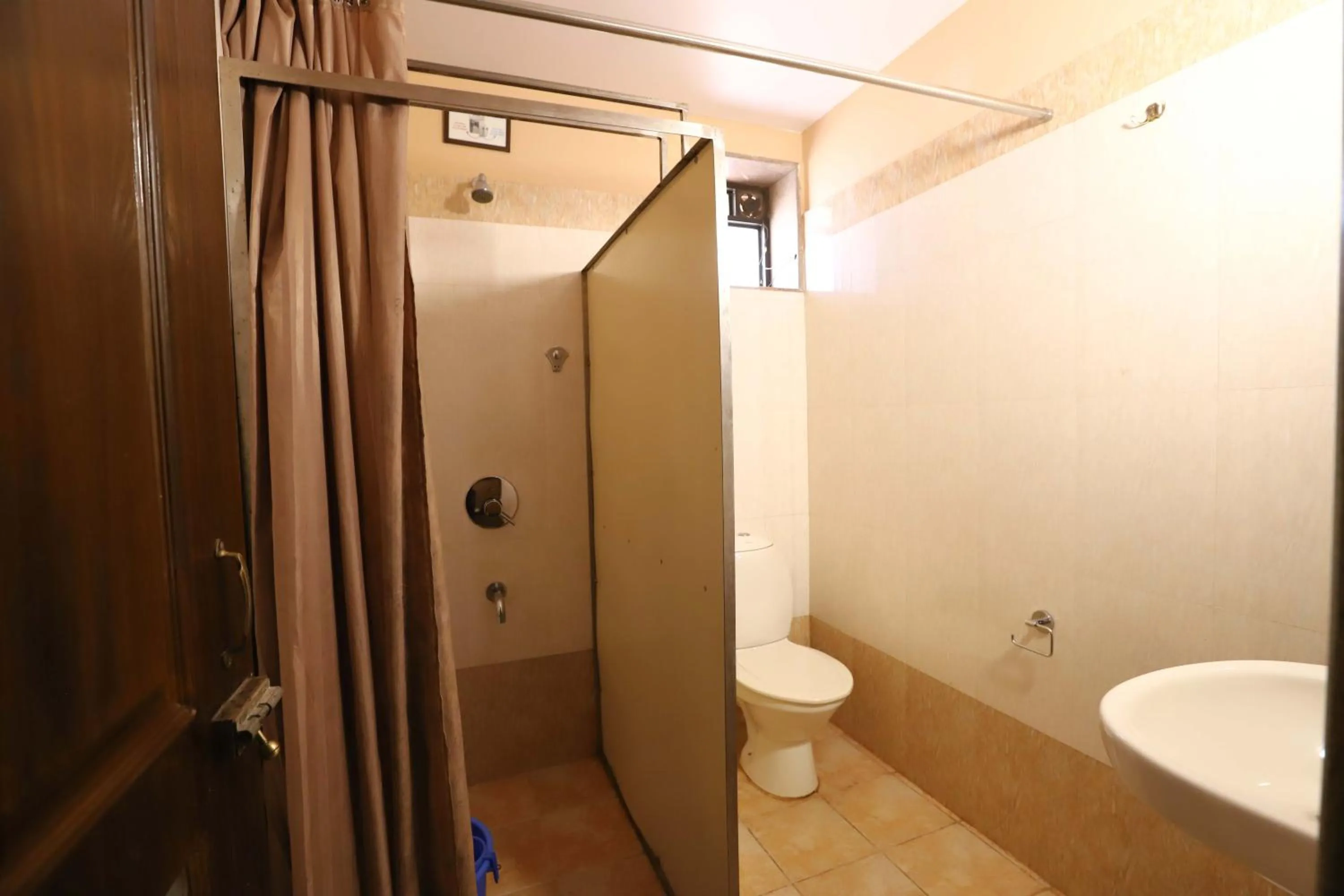 Bathroom in Dimar Beach Hotel