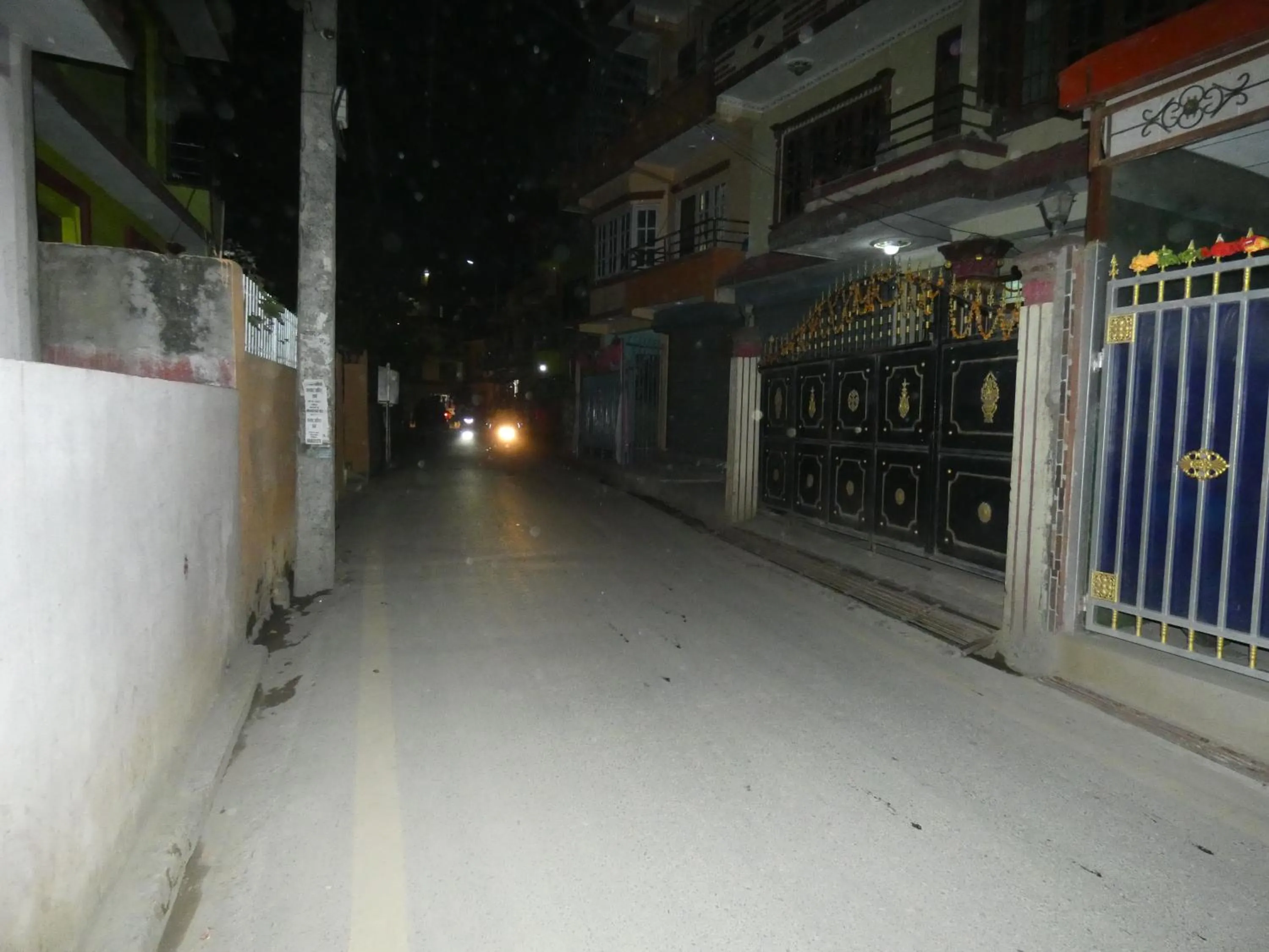 Sara's Backpackers Hotel