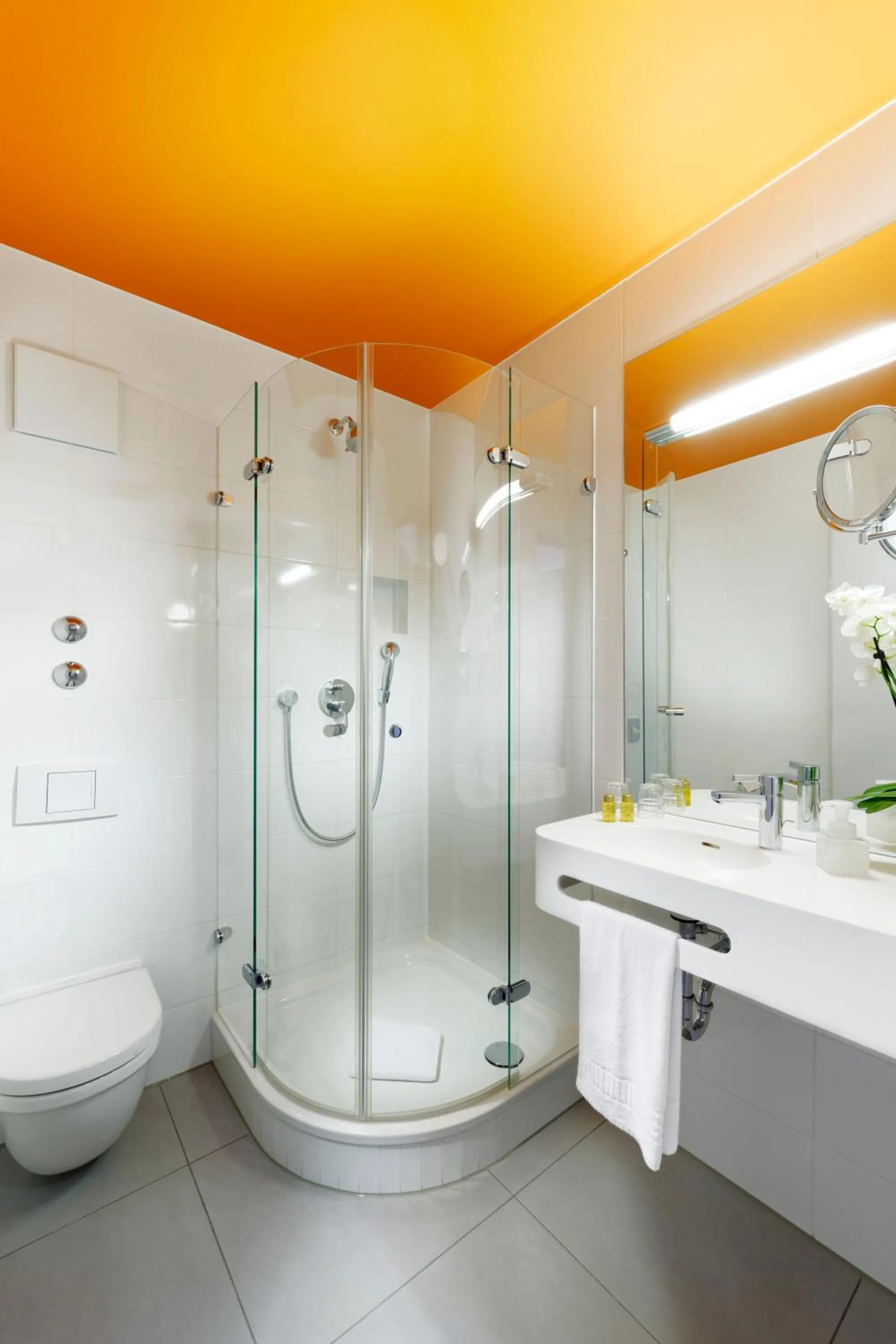 Bathroom in Hotel Königstein