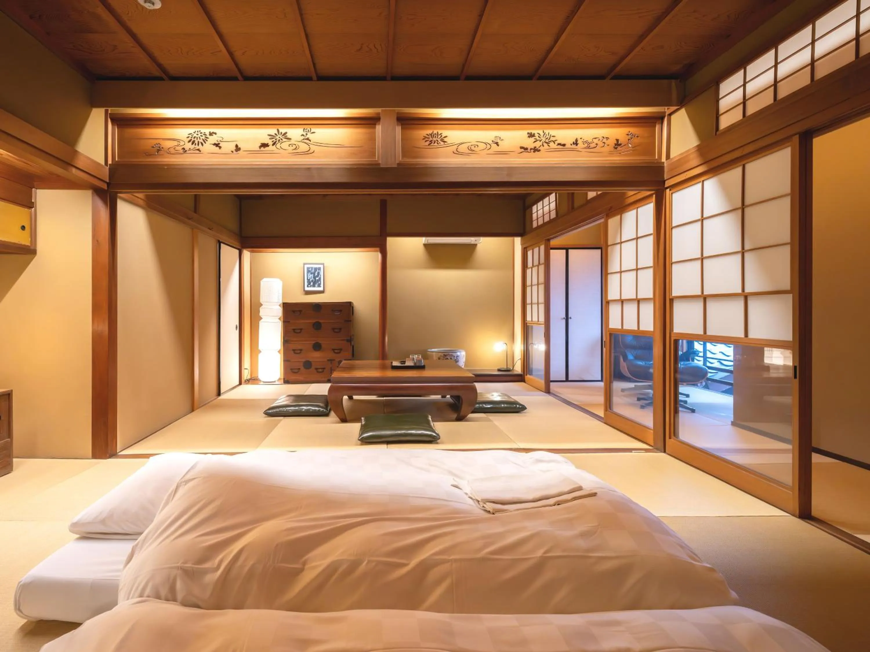 Photo of the whole room, Bed in Machiya Hotel oyado baison