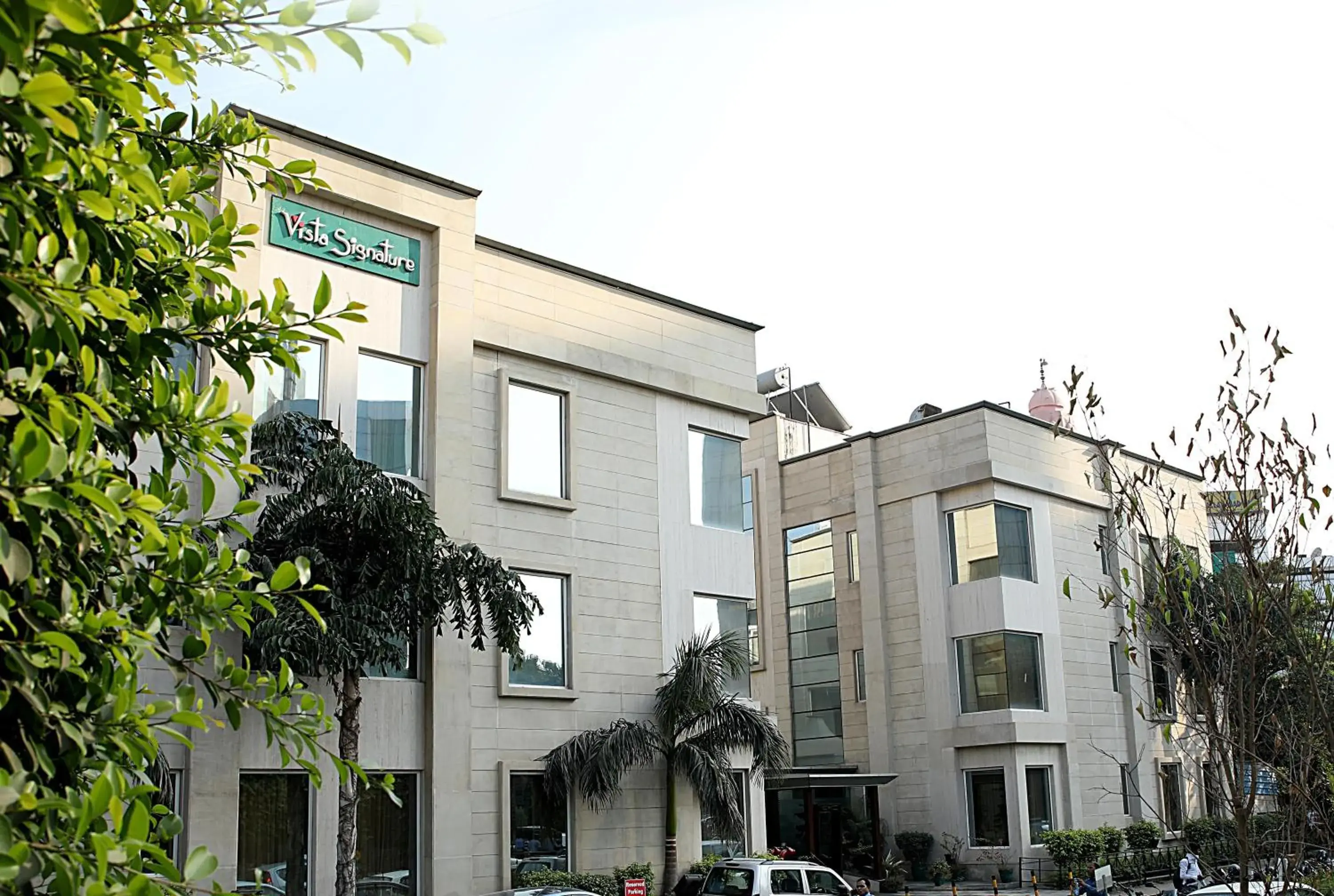 Inde Hotel Signature Tower Inde Hotel Signature Tower