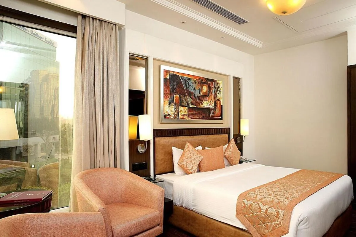 Inde Hotel Signature Tower